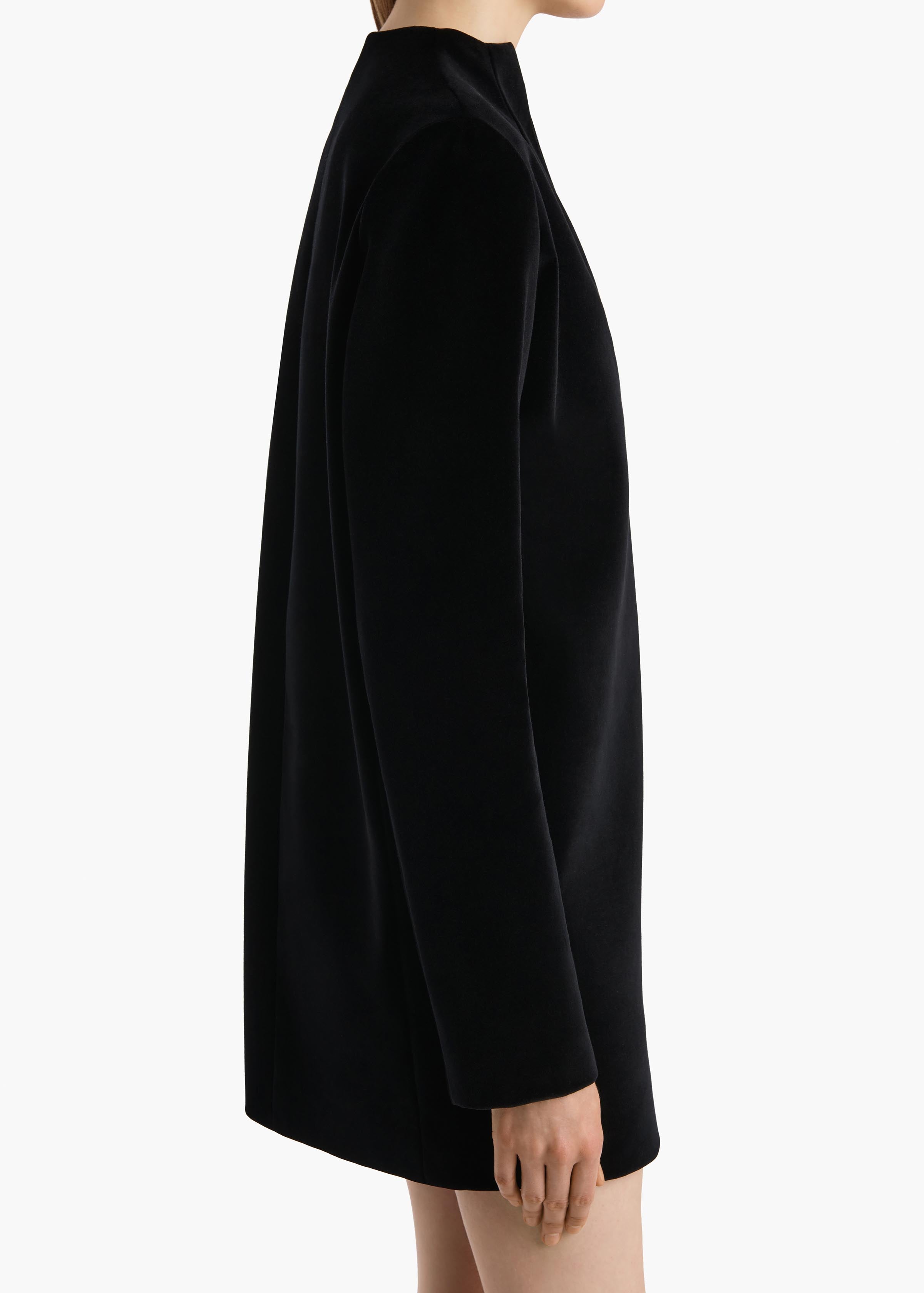 ALEENA-DRESS_BLACK-VELVET_55431010-200_D