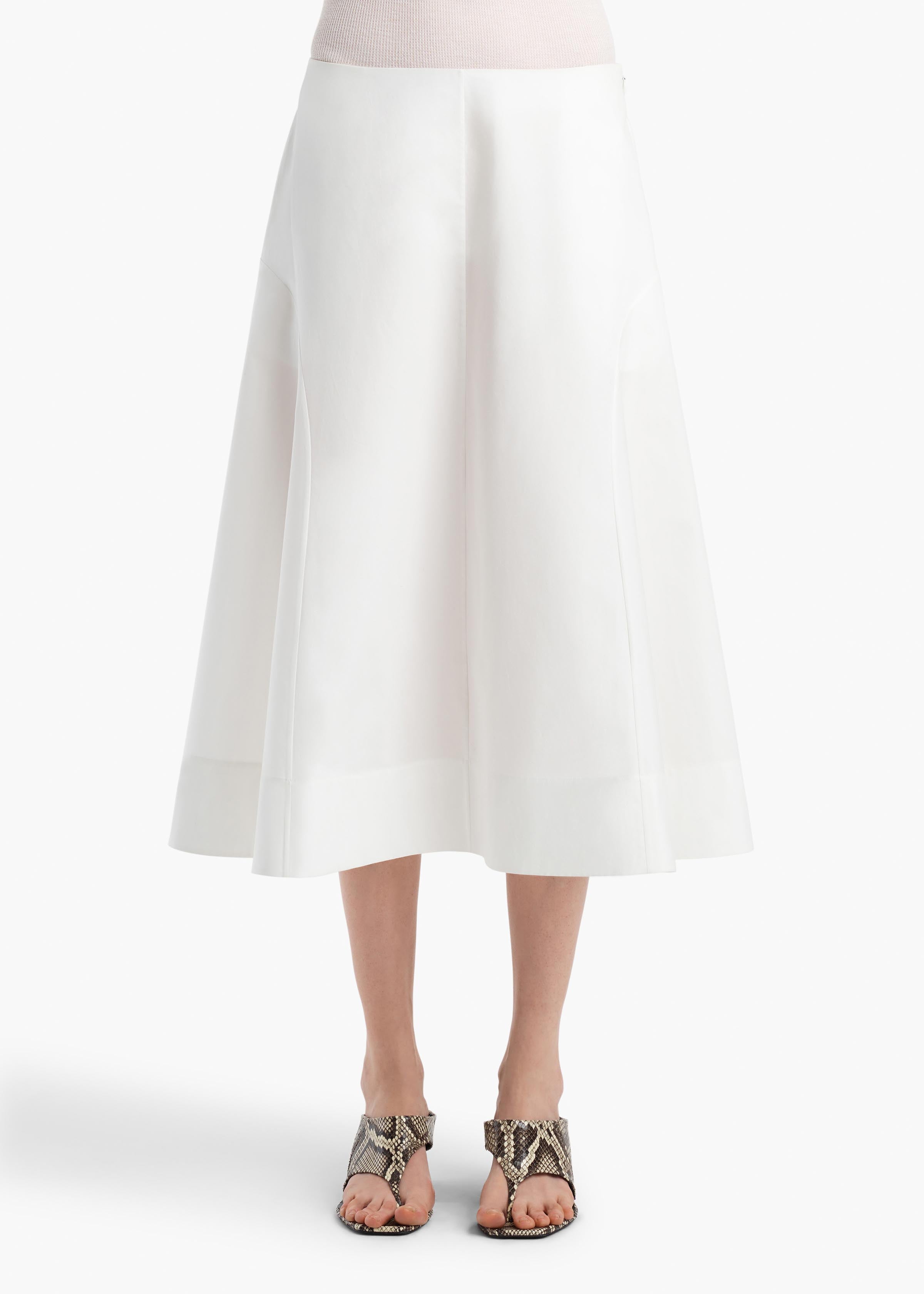 KHAITE - Artin Skirt in Chalk