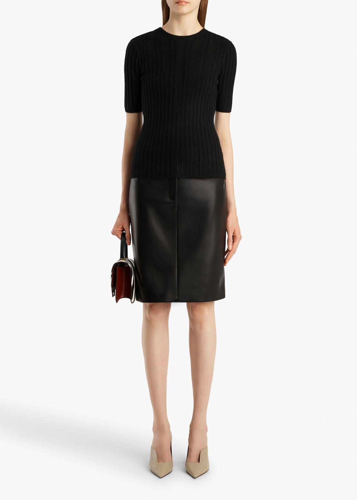 BECCA TOP BLACK 18473722 200 A STYLED
