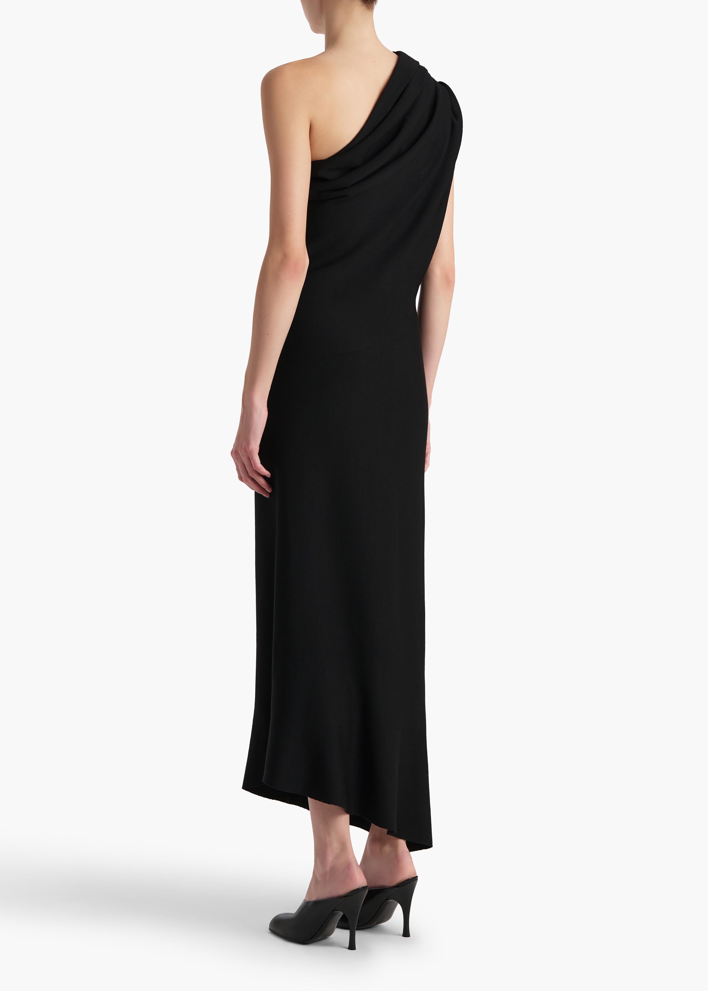 COAST-DRESS_BLACK_18043511-200_C.jpg