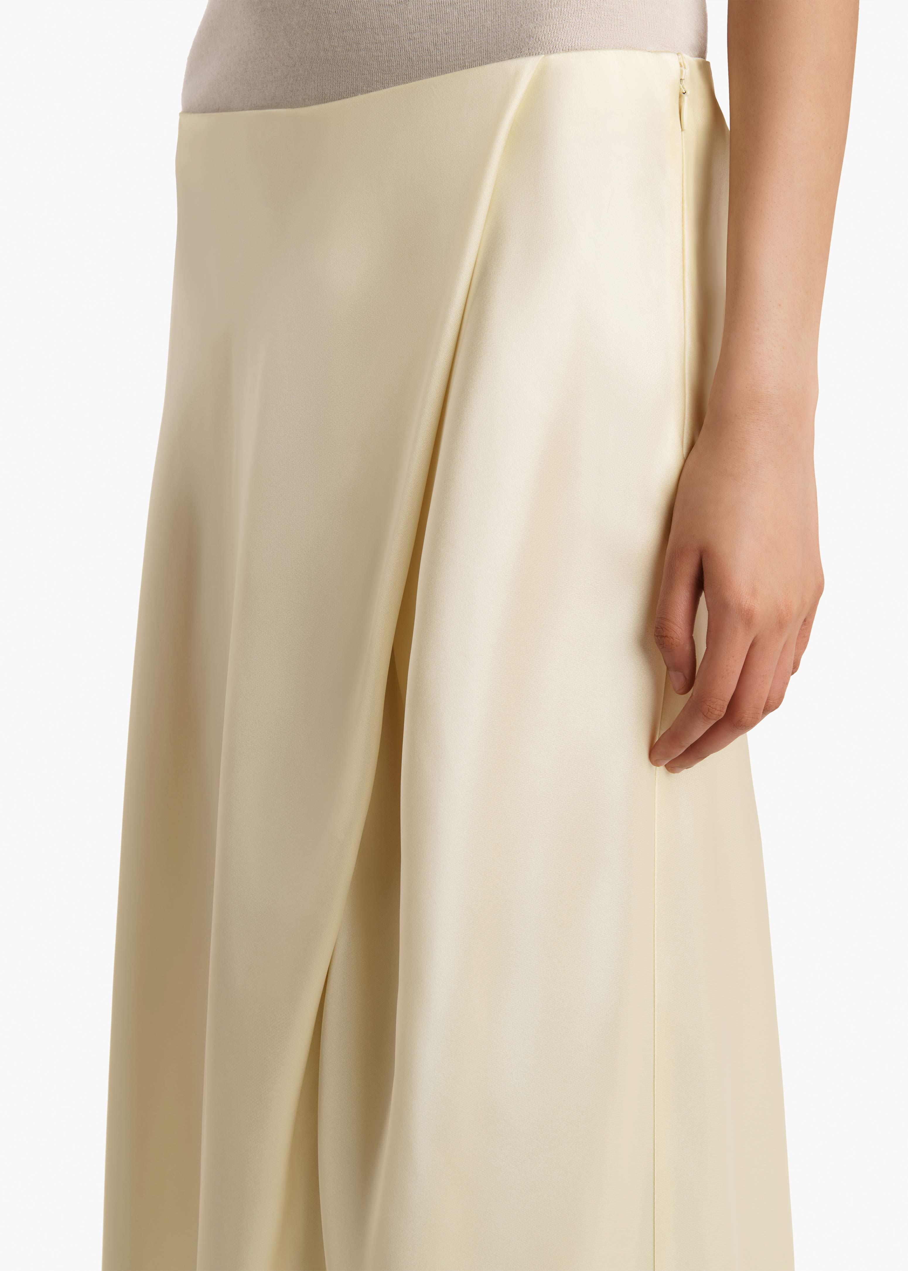 DEMI-SKIRT_PALE-YELLOW_41724120-615_E