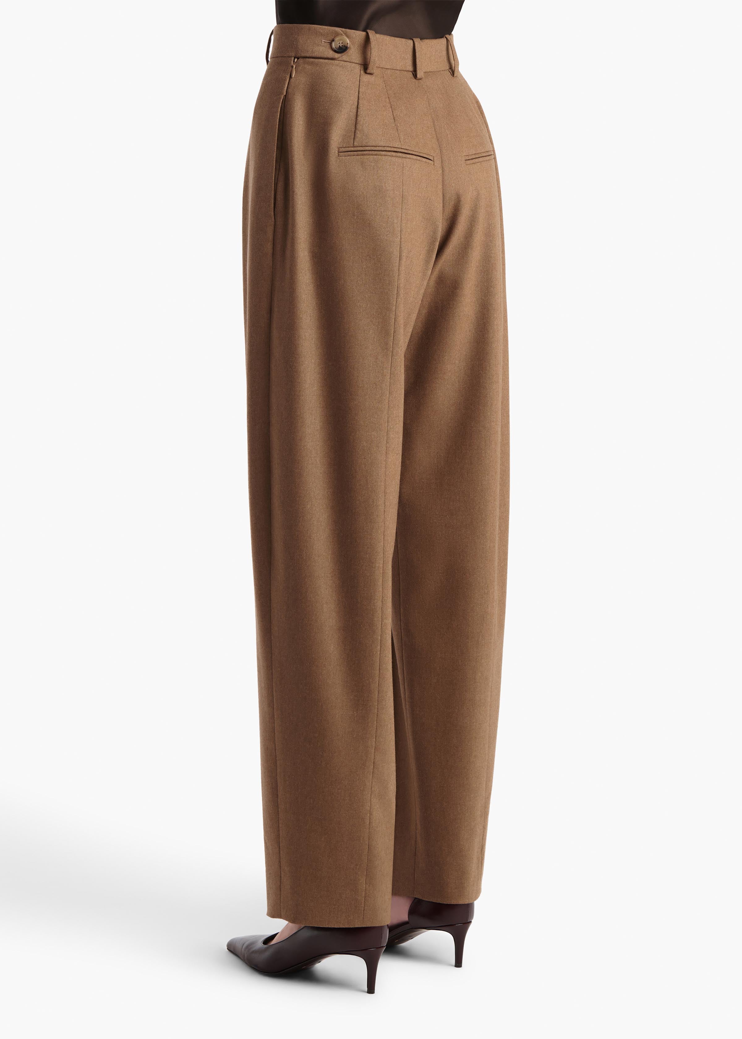 DUGAN-PANT_TOFFEE_3179604-907_C.jpg