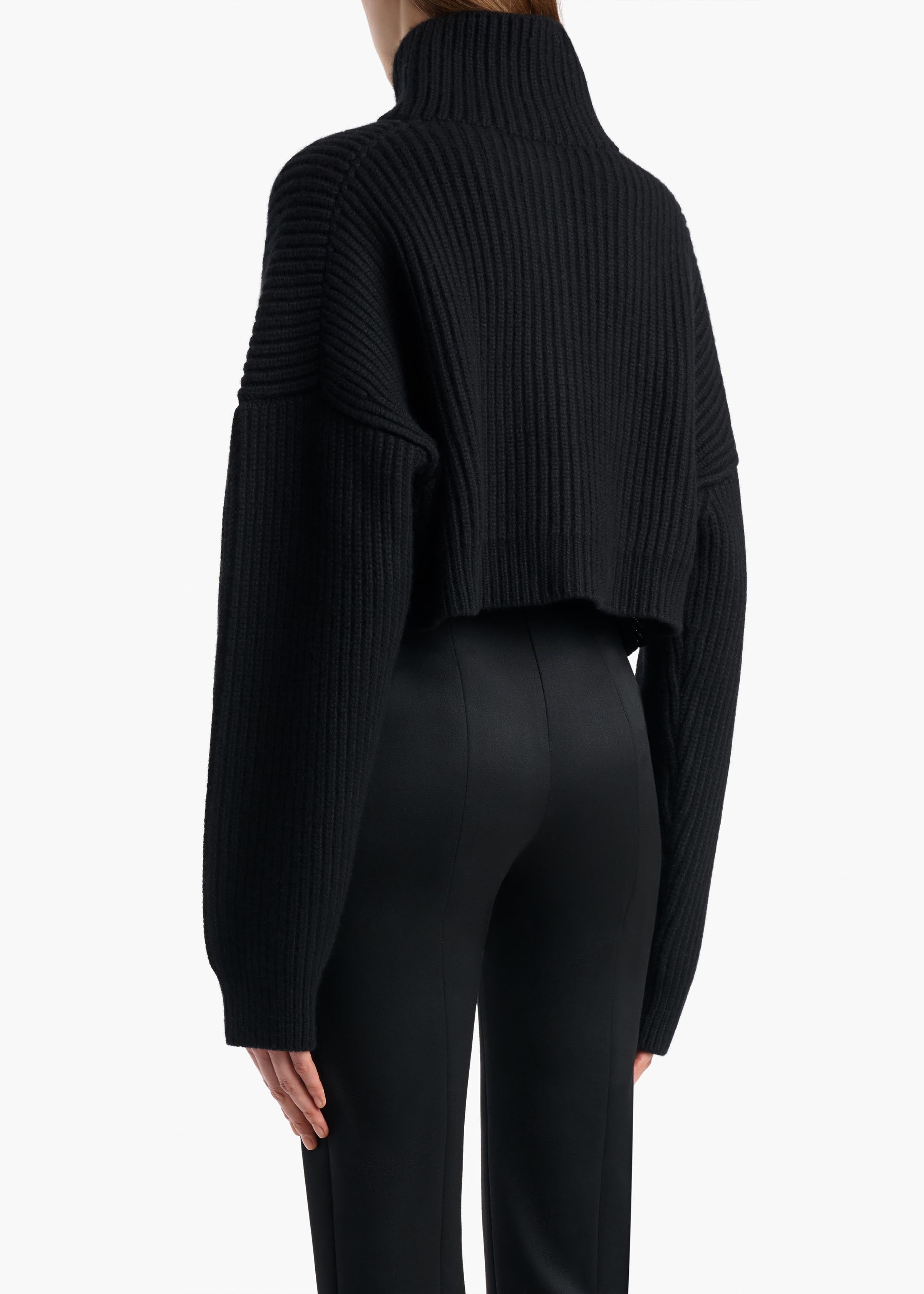 EITA CARDIGAN BLACK 18347650 200 C