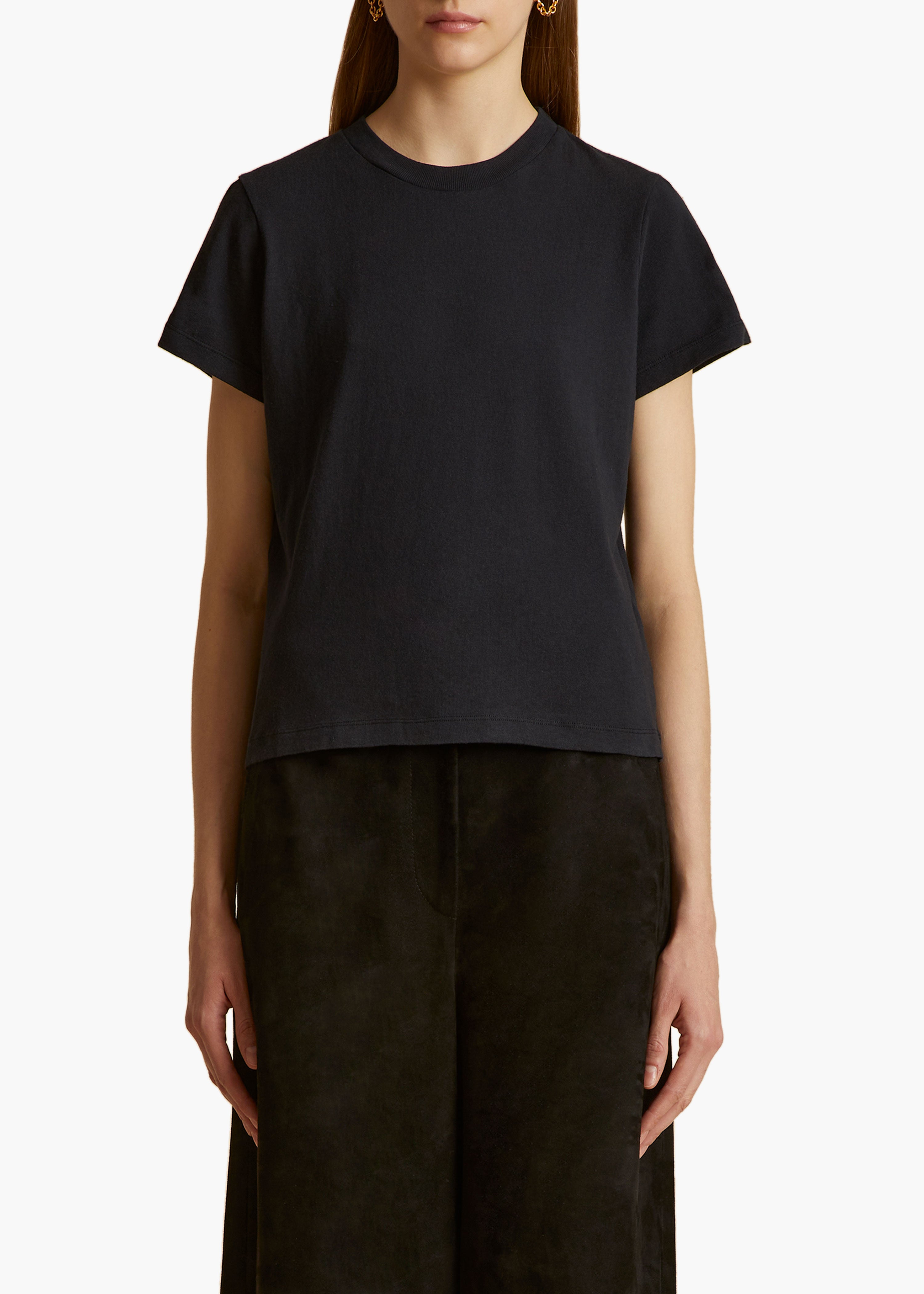 KHAITE - Emmylou T-Shirt in Washed Black