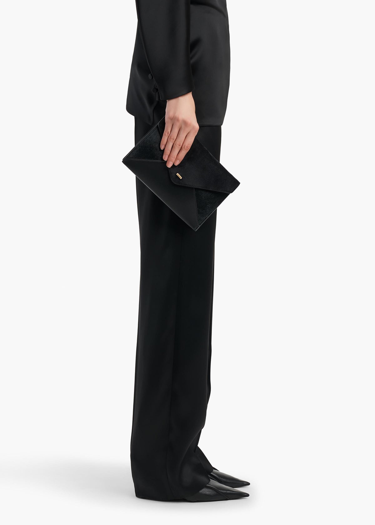 GRACE ENVELOPE CLUTCH BLACK H3045 978 200 E