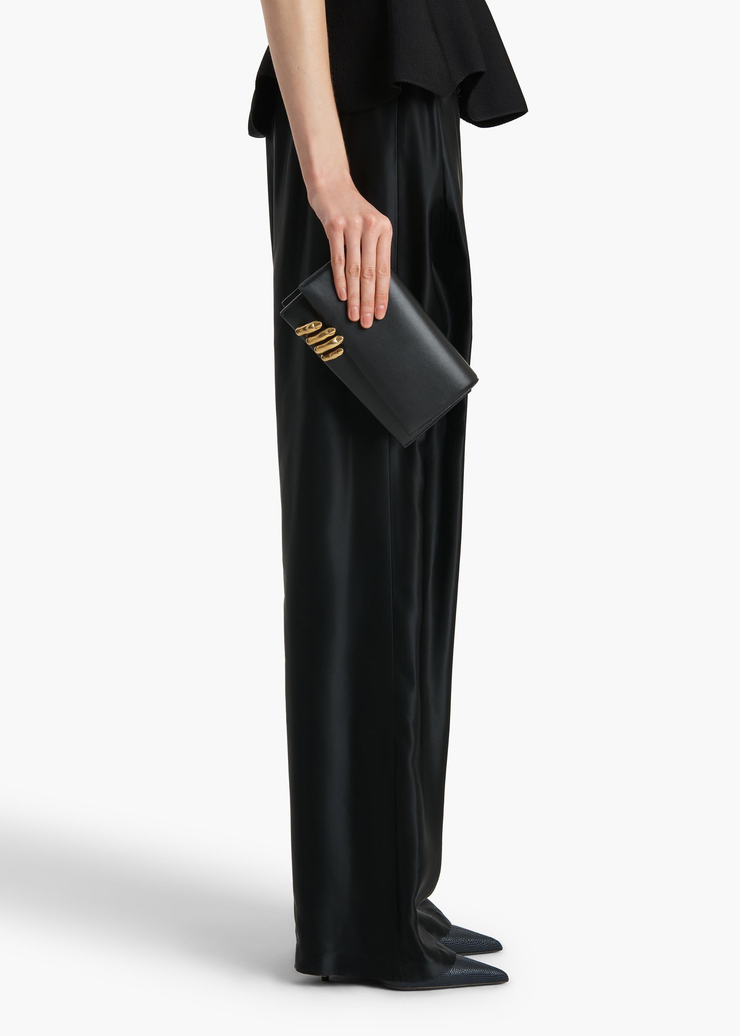 HAND CLUTCH BLACK H4018 1015 200 E