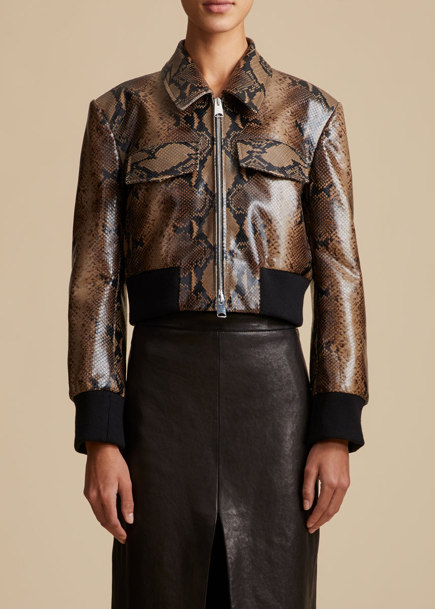 Louis Vuitton Oversized Belt Embossed Monogram Leather Jacket BLACK. Size 38