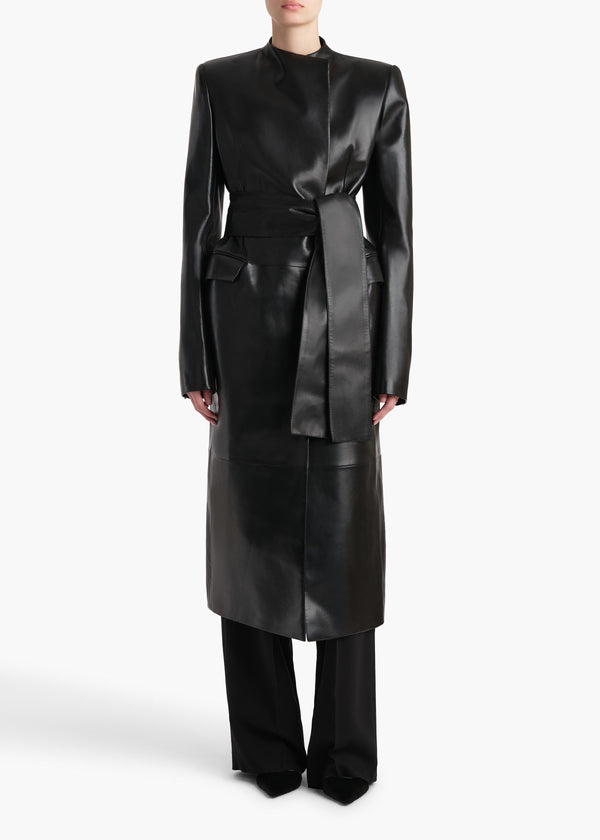 JELSON-COAT_BLACK_7139960-200_STYLED.jpg