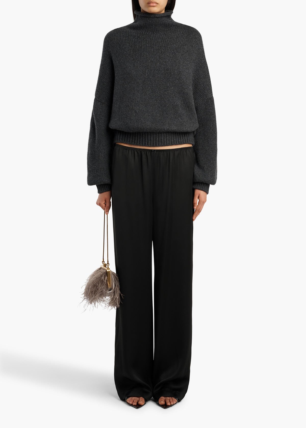 JUNIPER SWEATER CHARCOAL 18050650 205 A STYLED