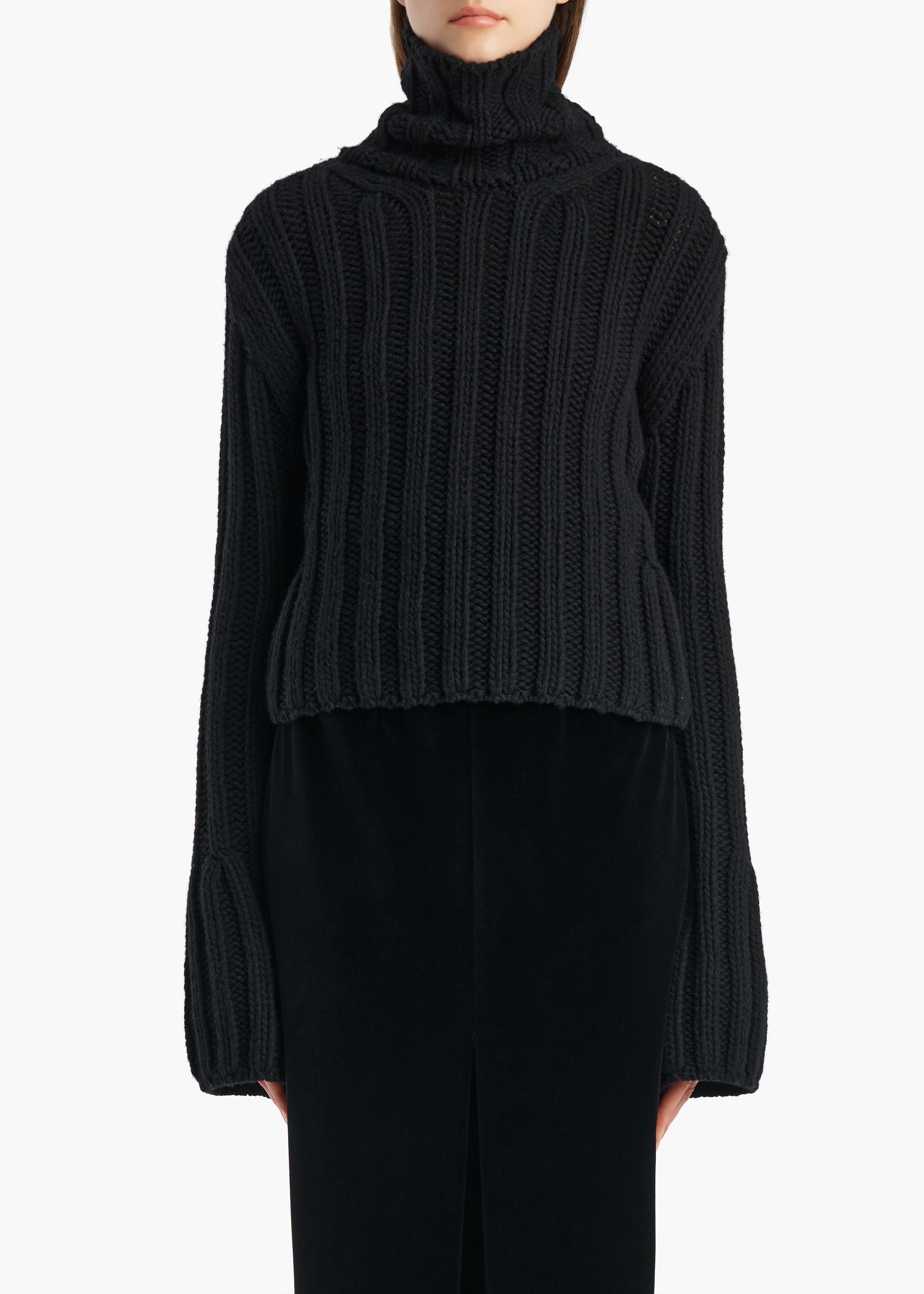 KELLY SWEATER BLACK 18348666 200 B