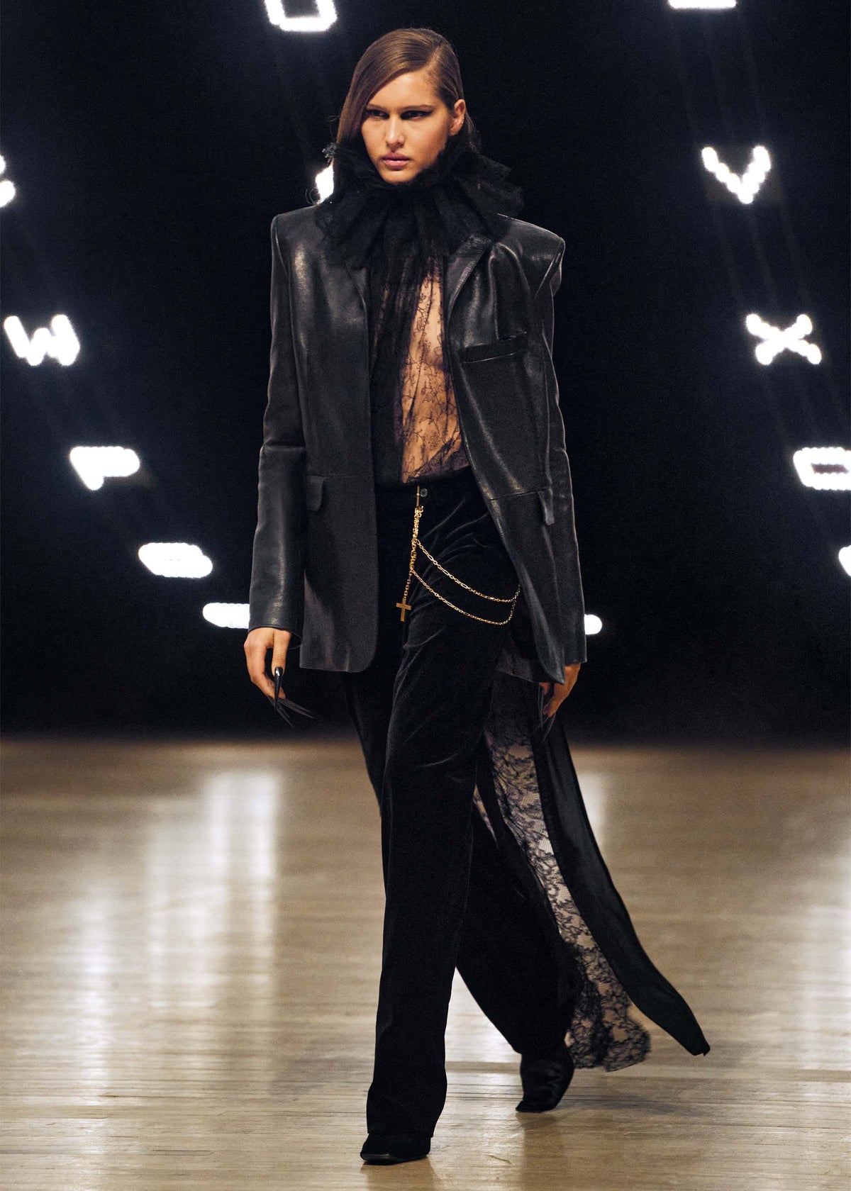 RUNWAY
