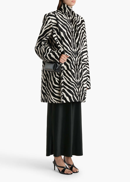 LOREL-COAT_ZEBRA_7147711-923_A_STYLED.jpg