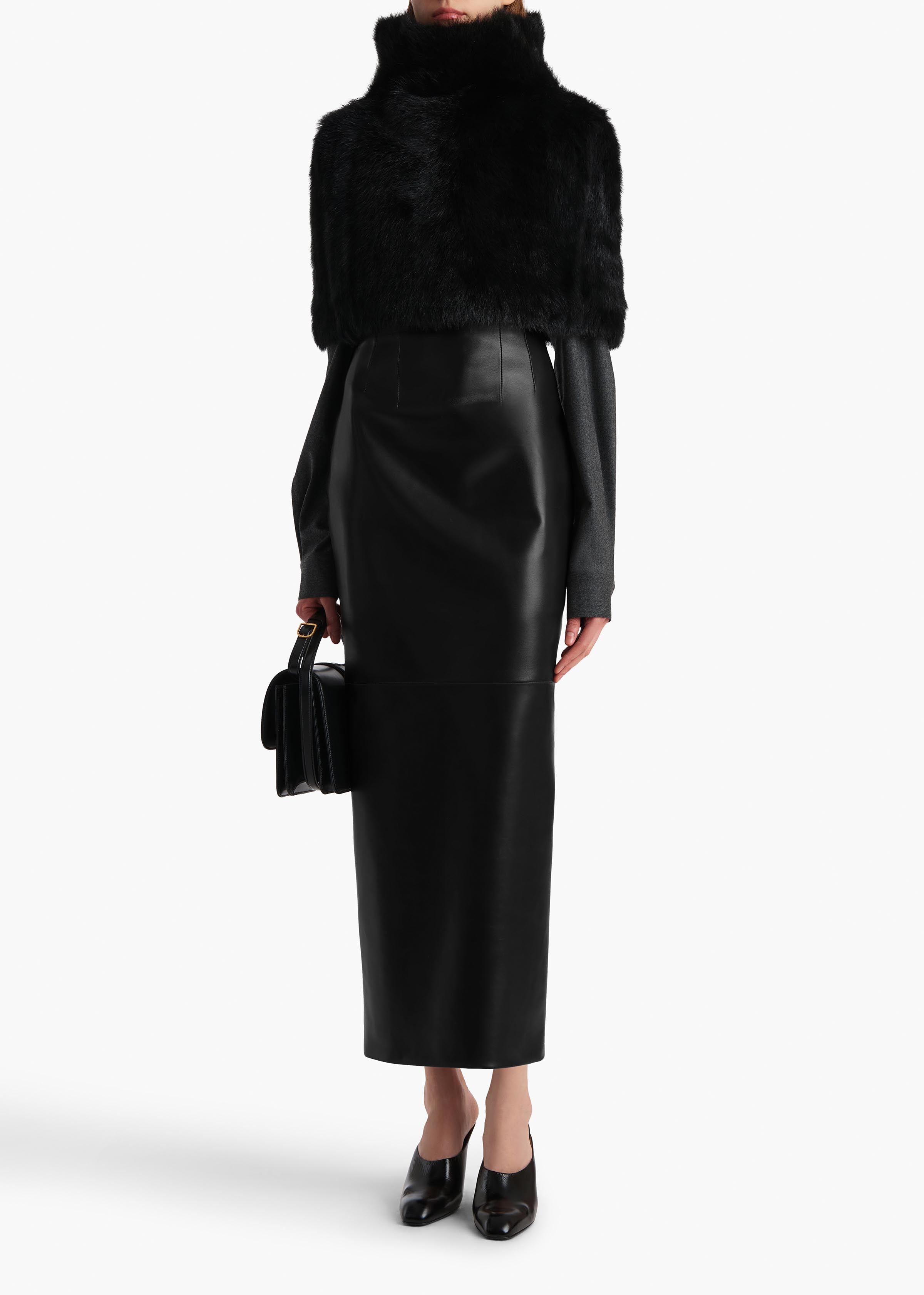 LOXLEY-SKIRT_BLACK_4108729-200_STYLED