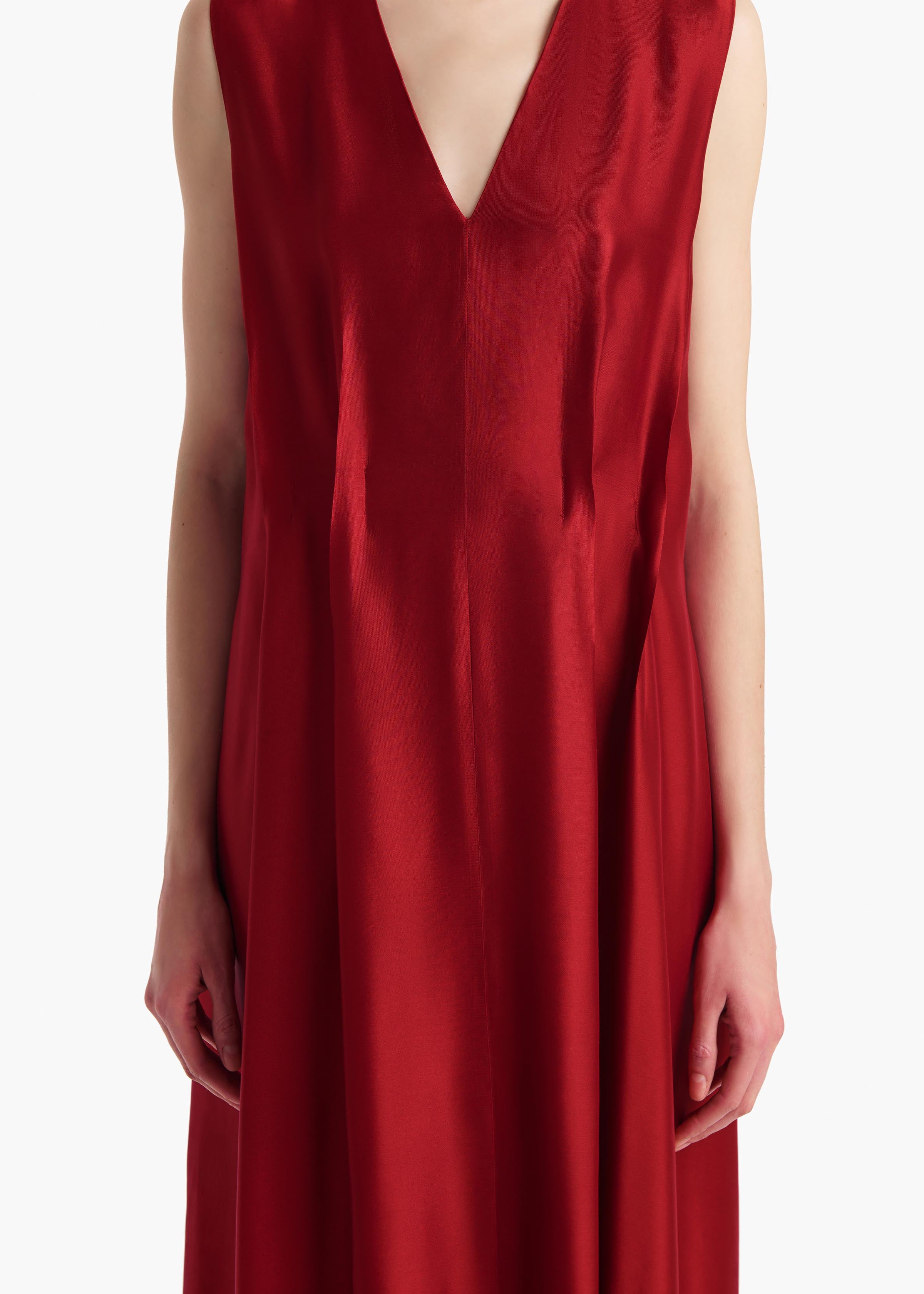 SYD-DRESS_CRIMSON_5554479-515_D.jpg