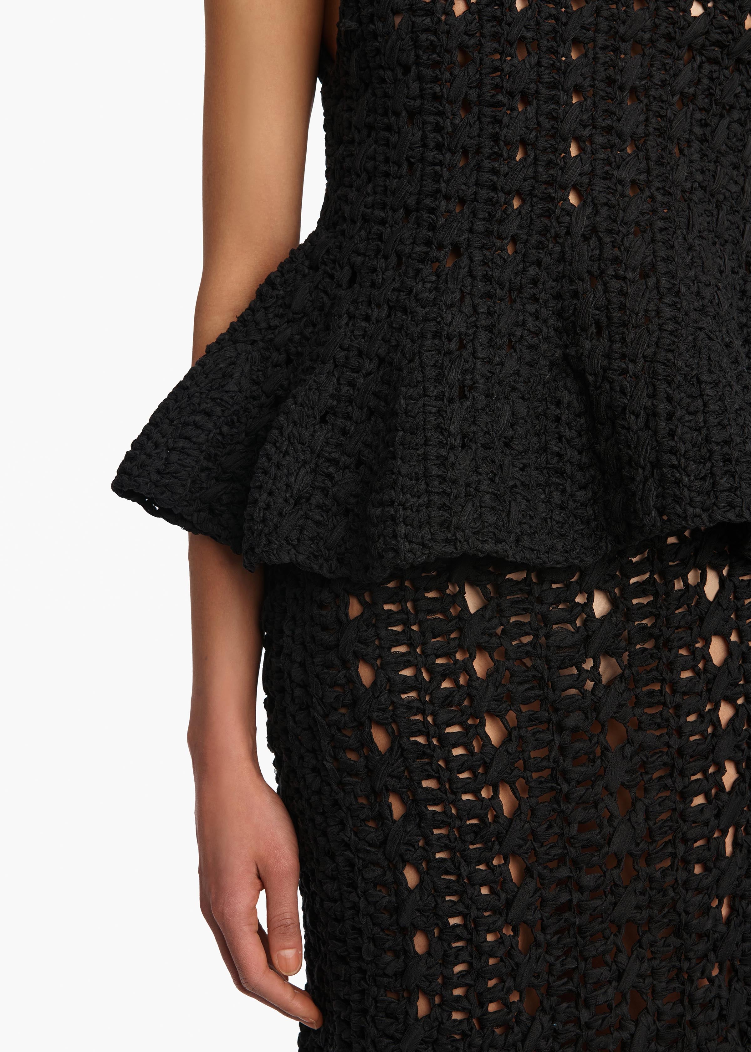 Yuka Top in Black DETAILED VIEW 2