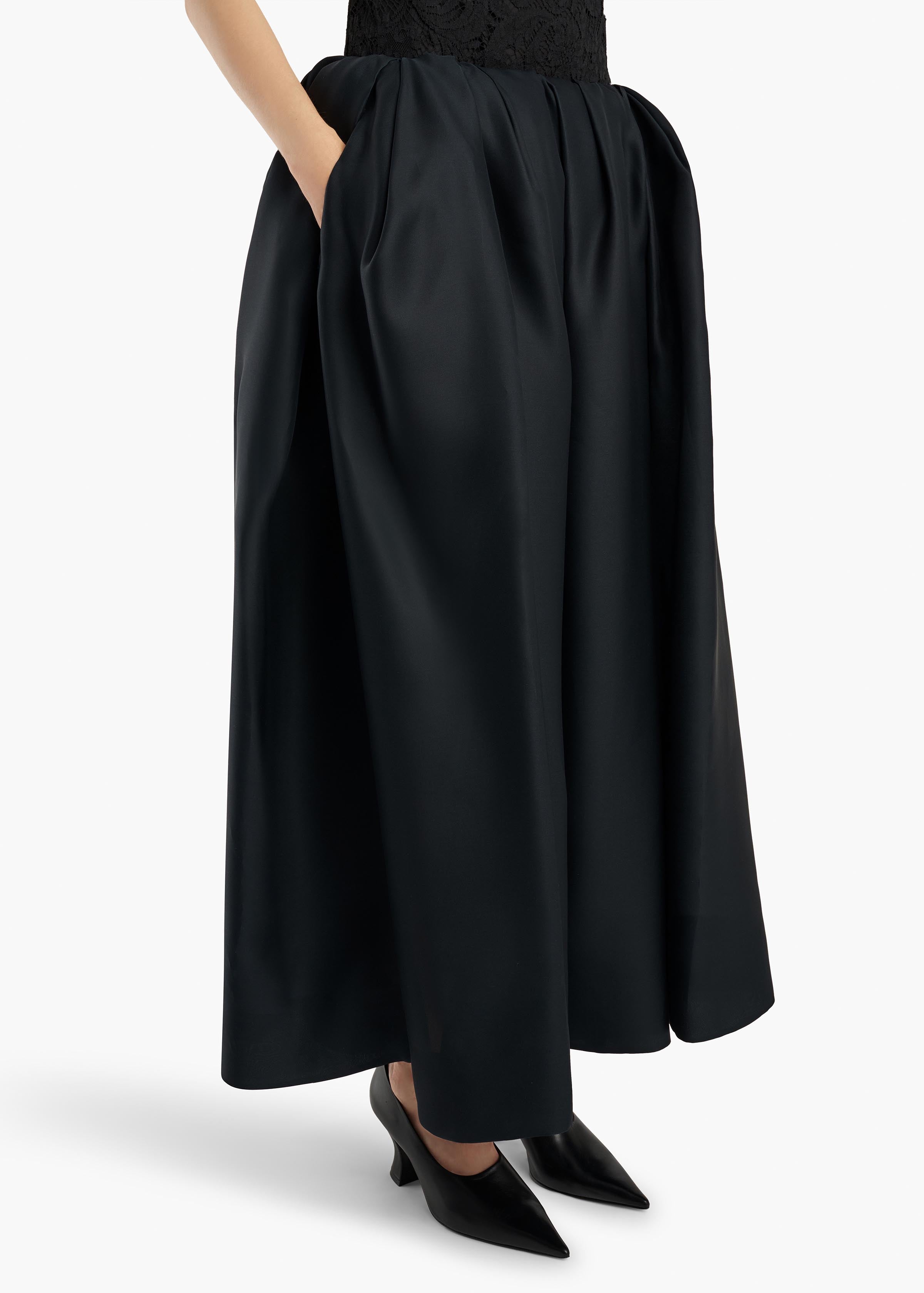 KHAITE  - Adara Skirt in Black
