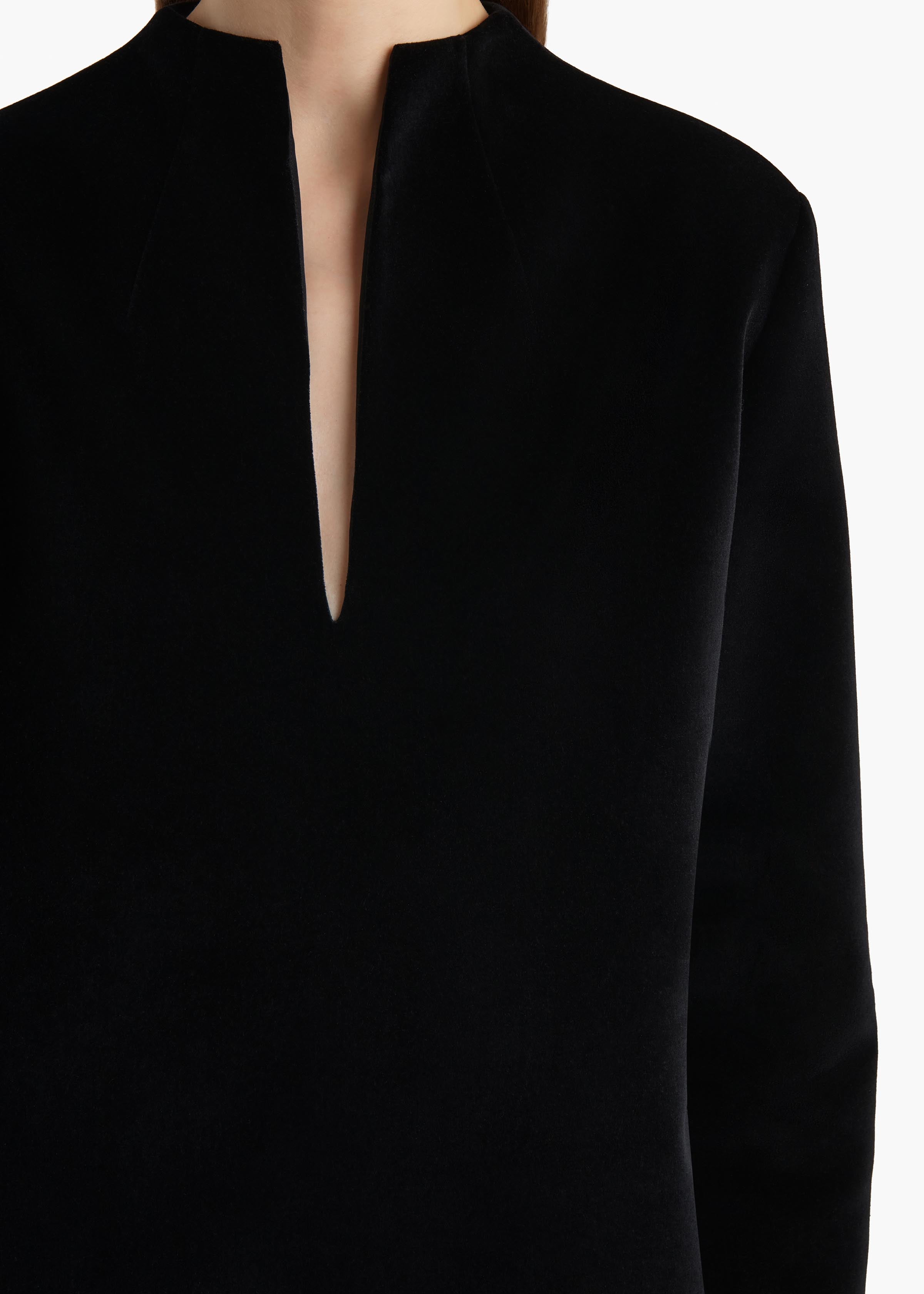 ALEENA-DRESS_BLACK-VELVET_55431010-200_E