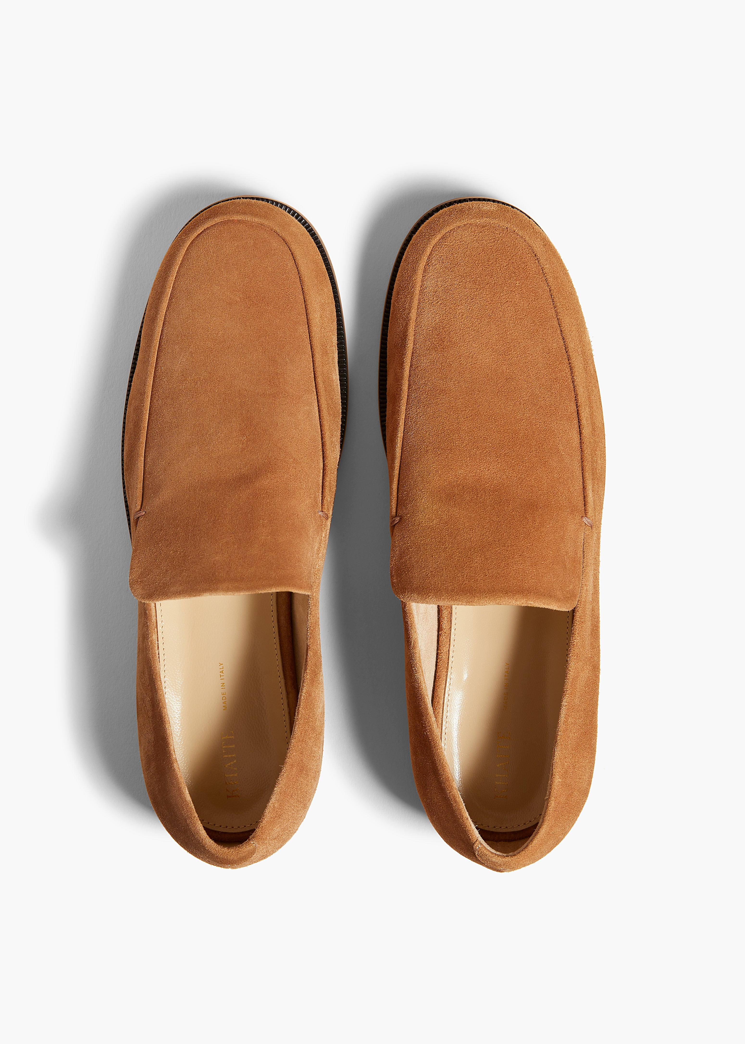 ALESSIO LOAFER IN CAMEL SUEDE OVERHEAD VIEW