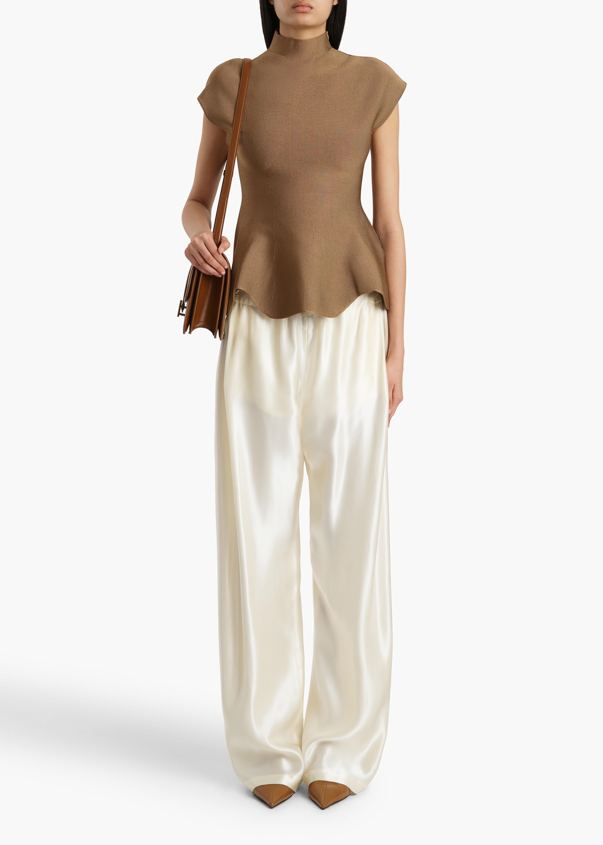 Andra Top in Carob