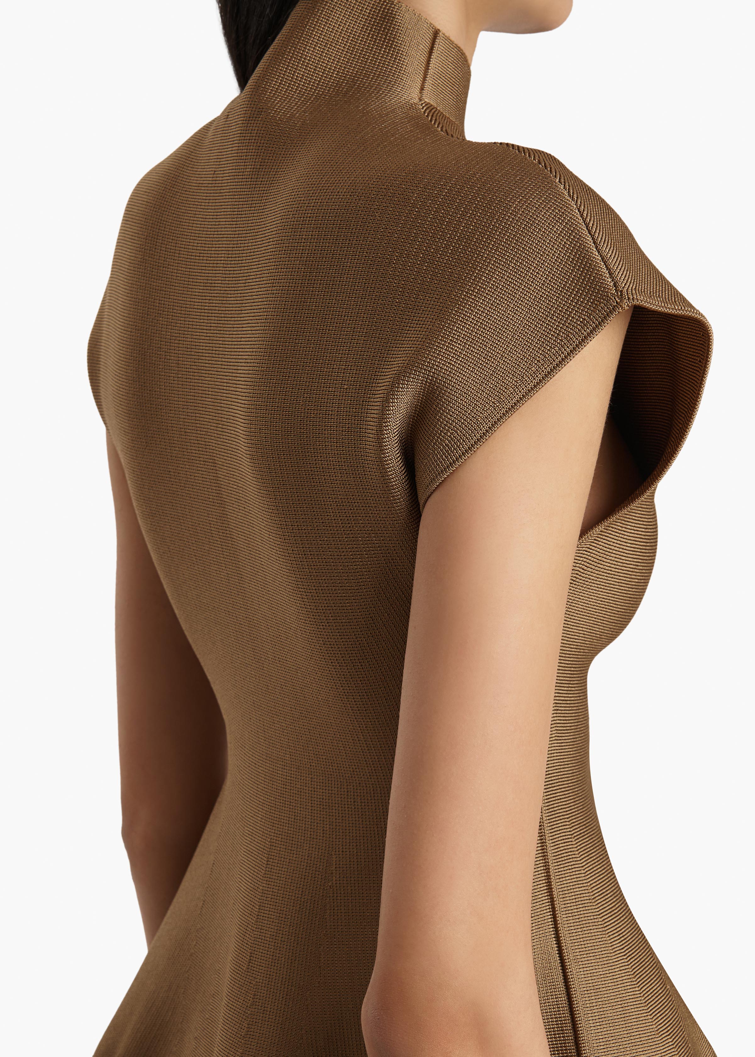 Andra Top in Carob
