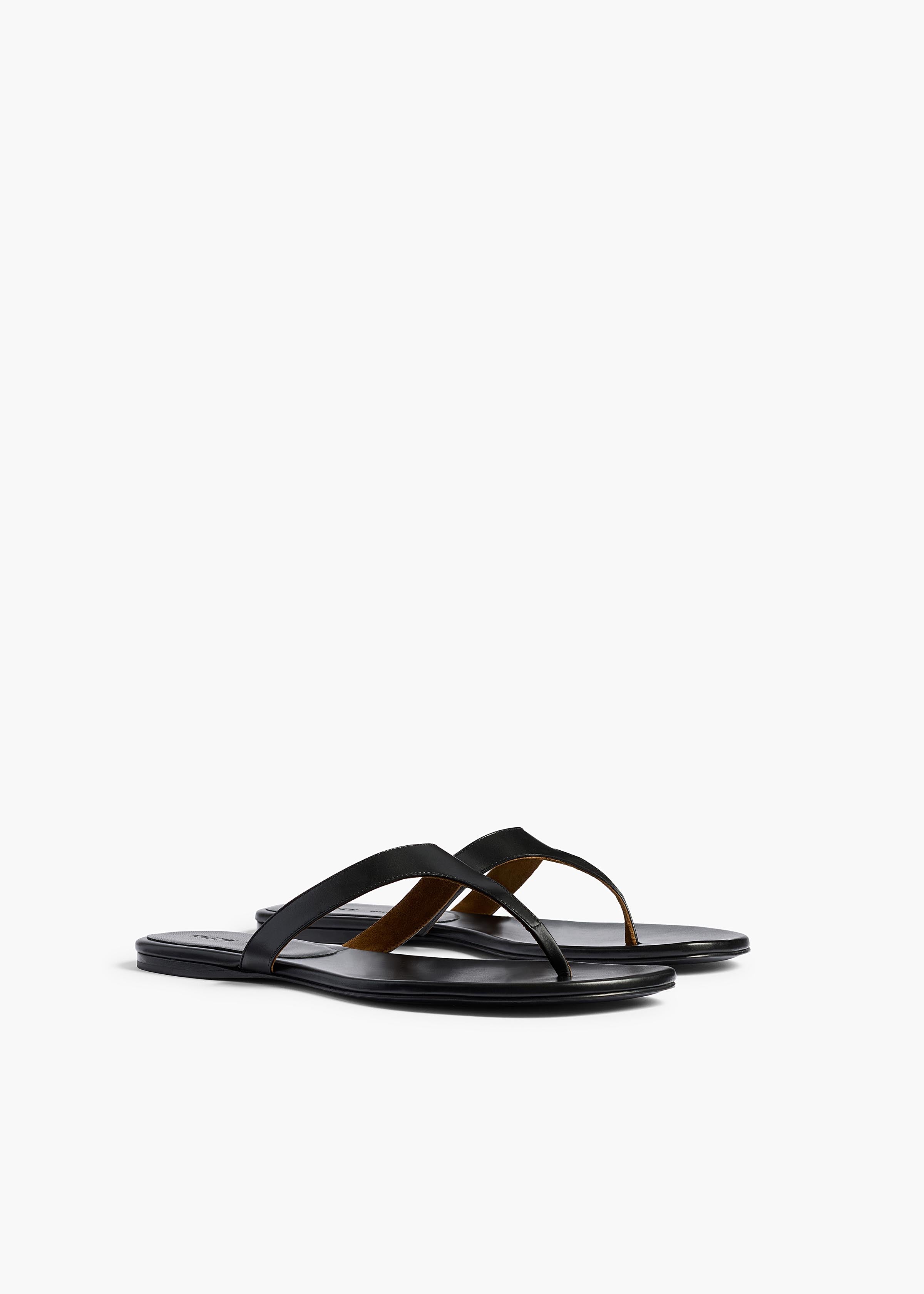 Archer Flat Sandal in Black Leather