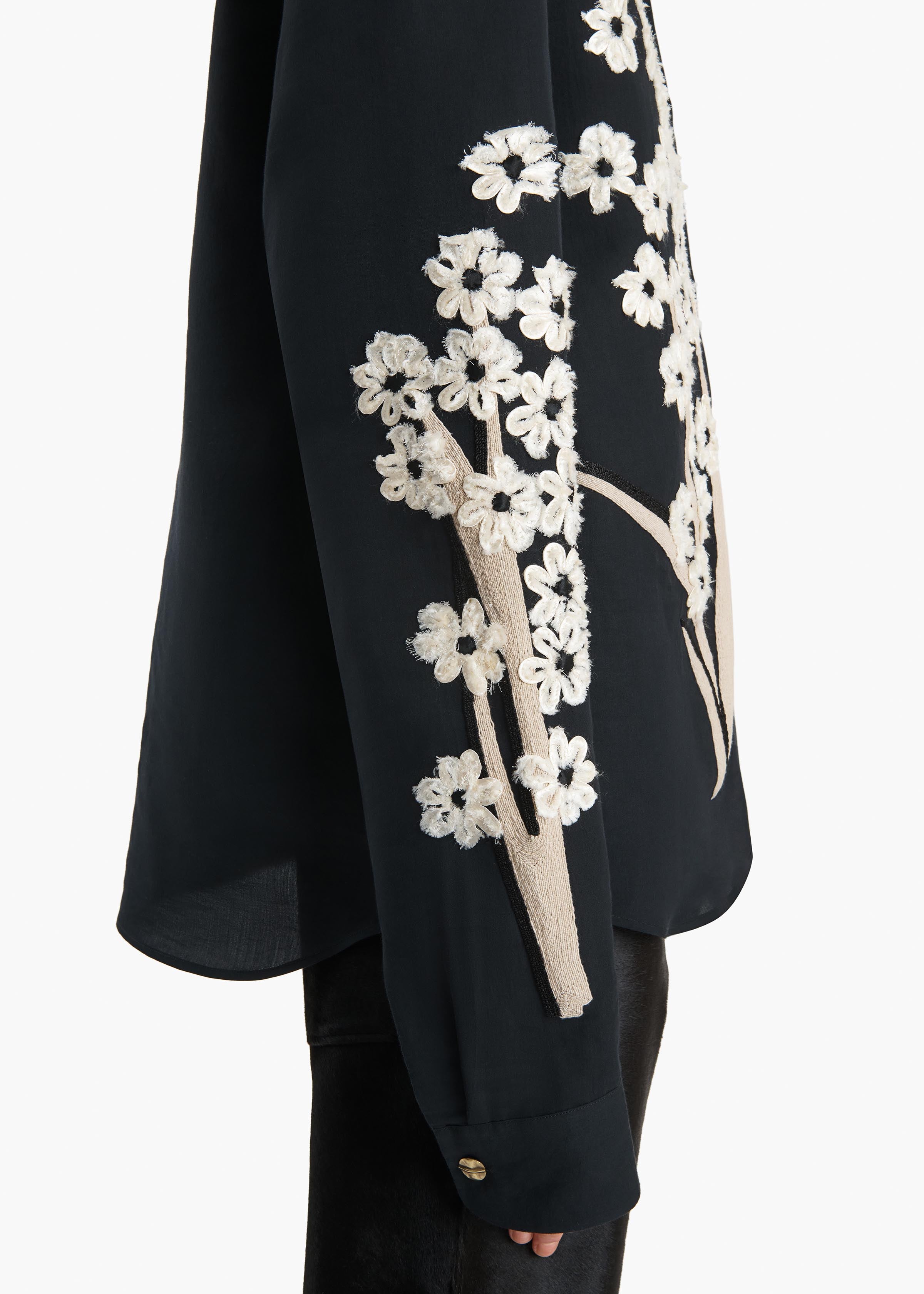 Argo Top in Black with Floral Embroidery – KHAITE