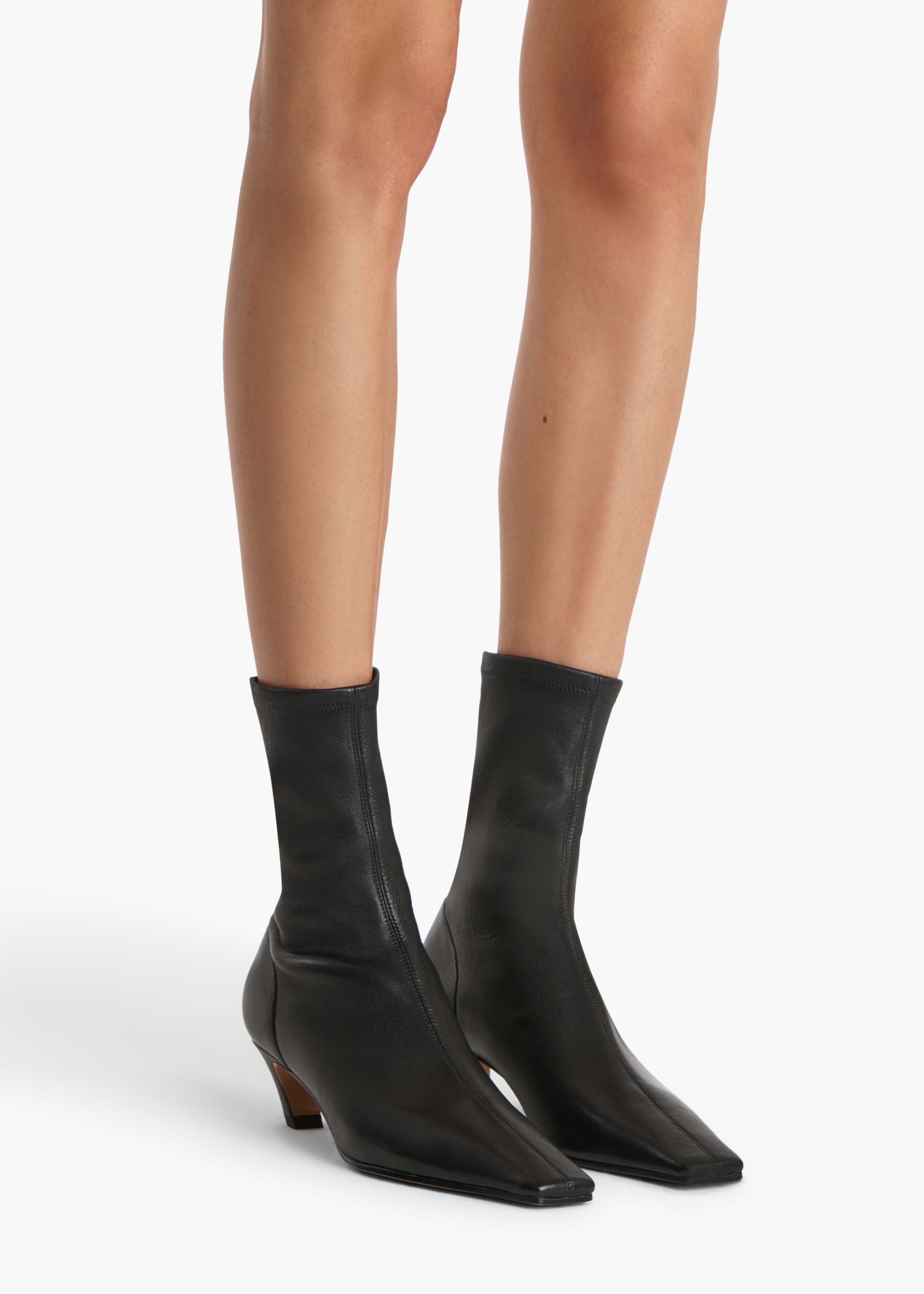 Arizona Stretch Ankle Boot in Black Nappa Leather