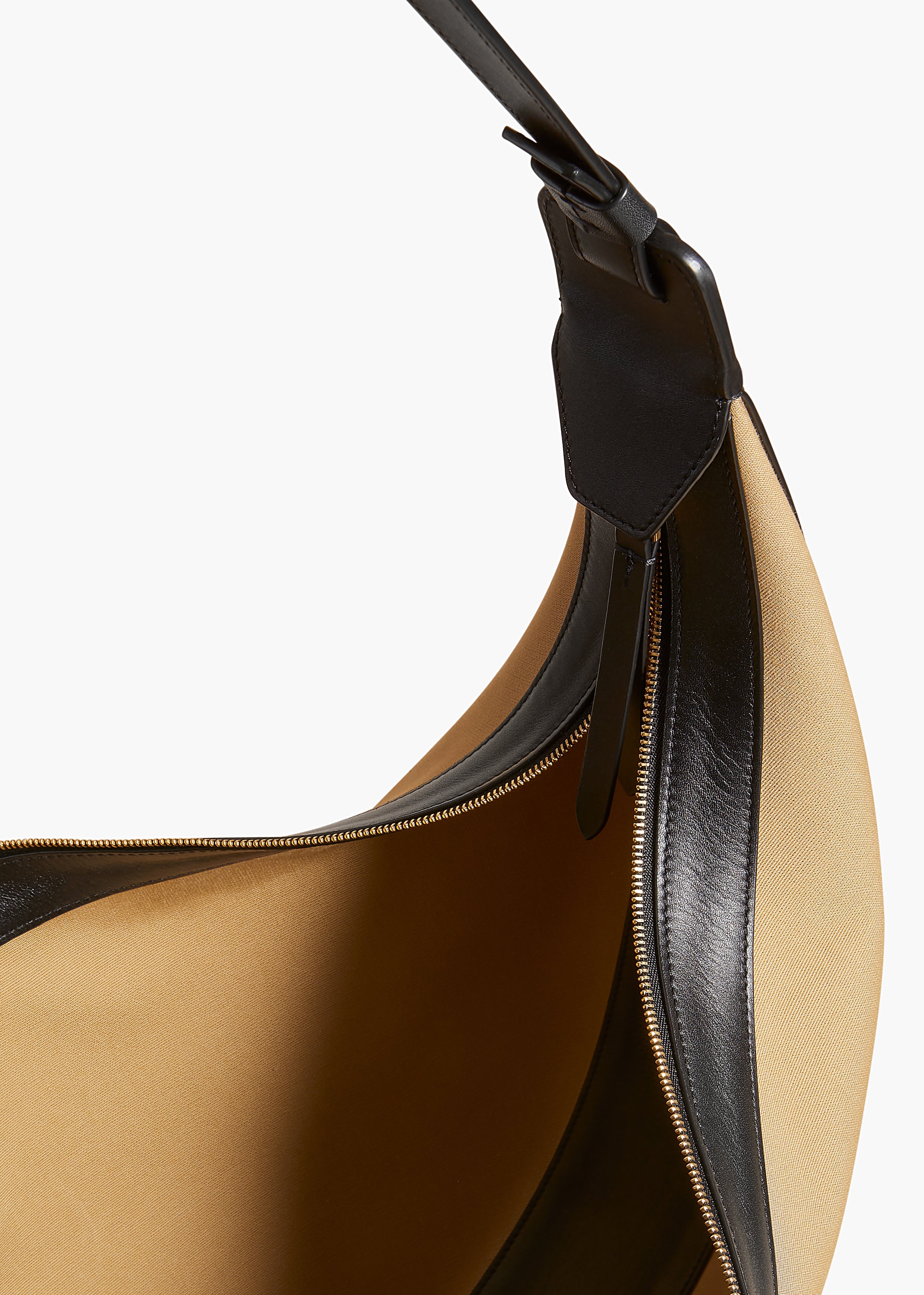 AUGUSTINA HOBO IN HONEY AND BLACK LEATHER DETAIL 1