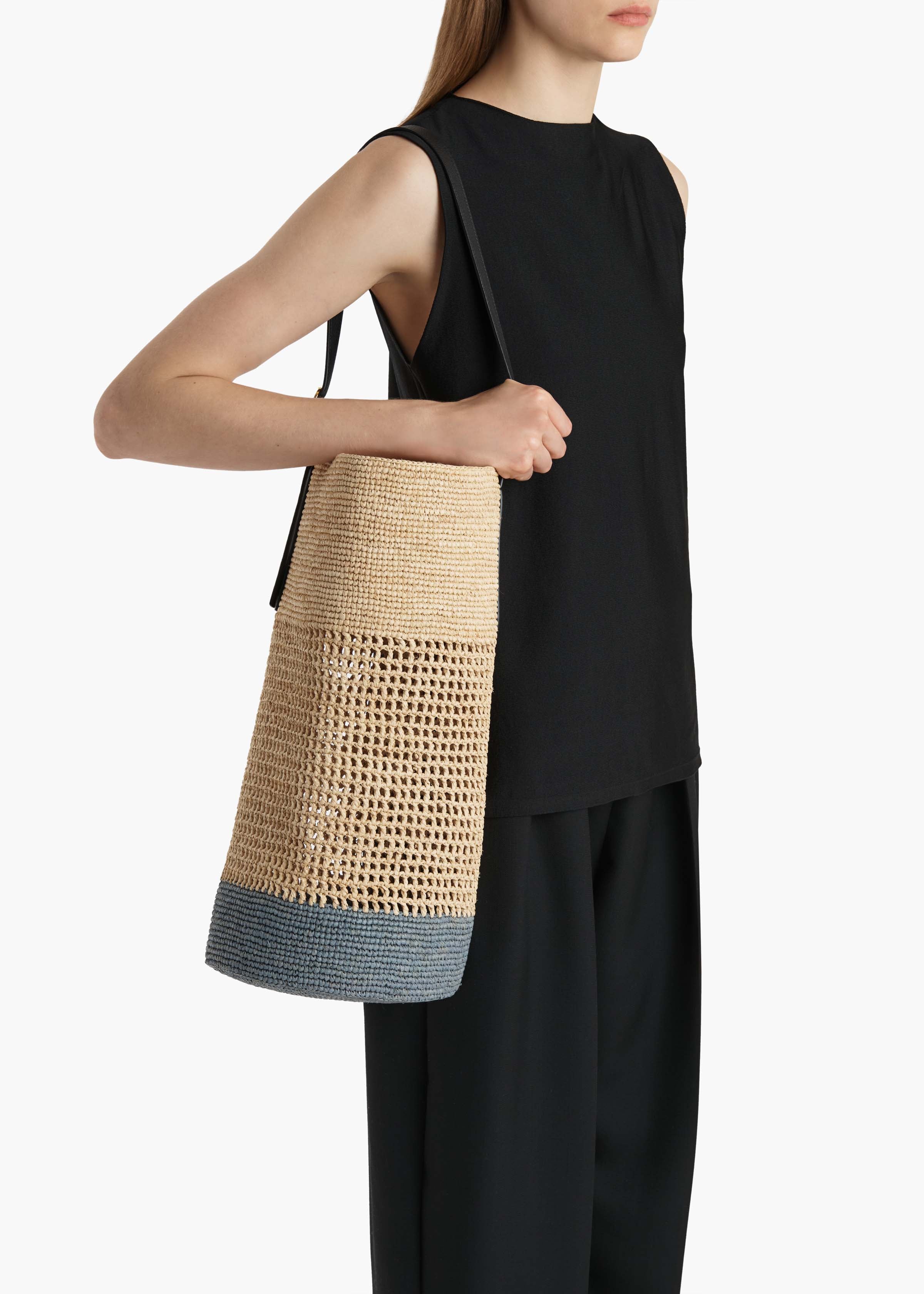 Billie Bucket Bag in Natural and Lead Raffia