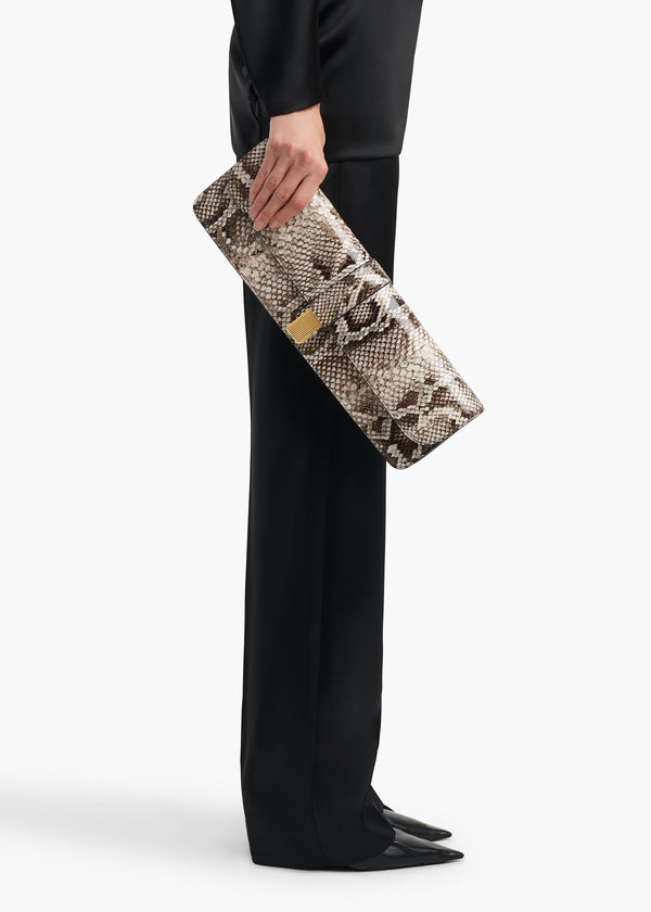 BLAKE LONG CLUTCH NATURAL H3044 928 121 E
