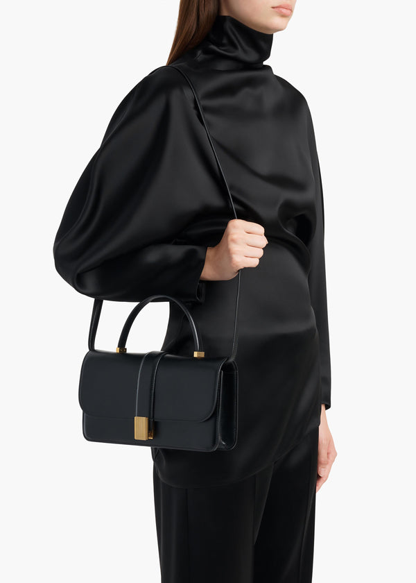 BLAKE TOP HANDLE BLACK H2065 976 200 E