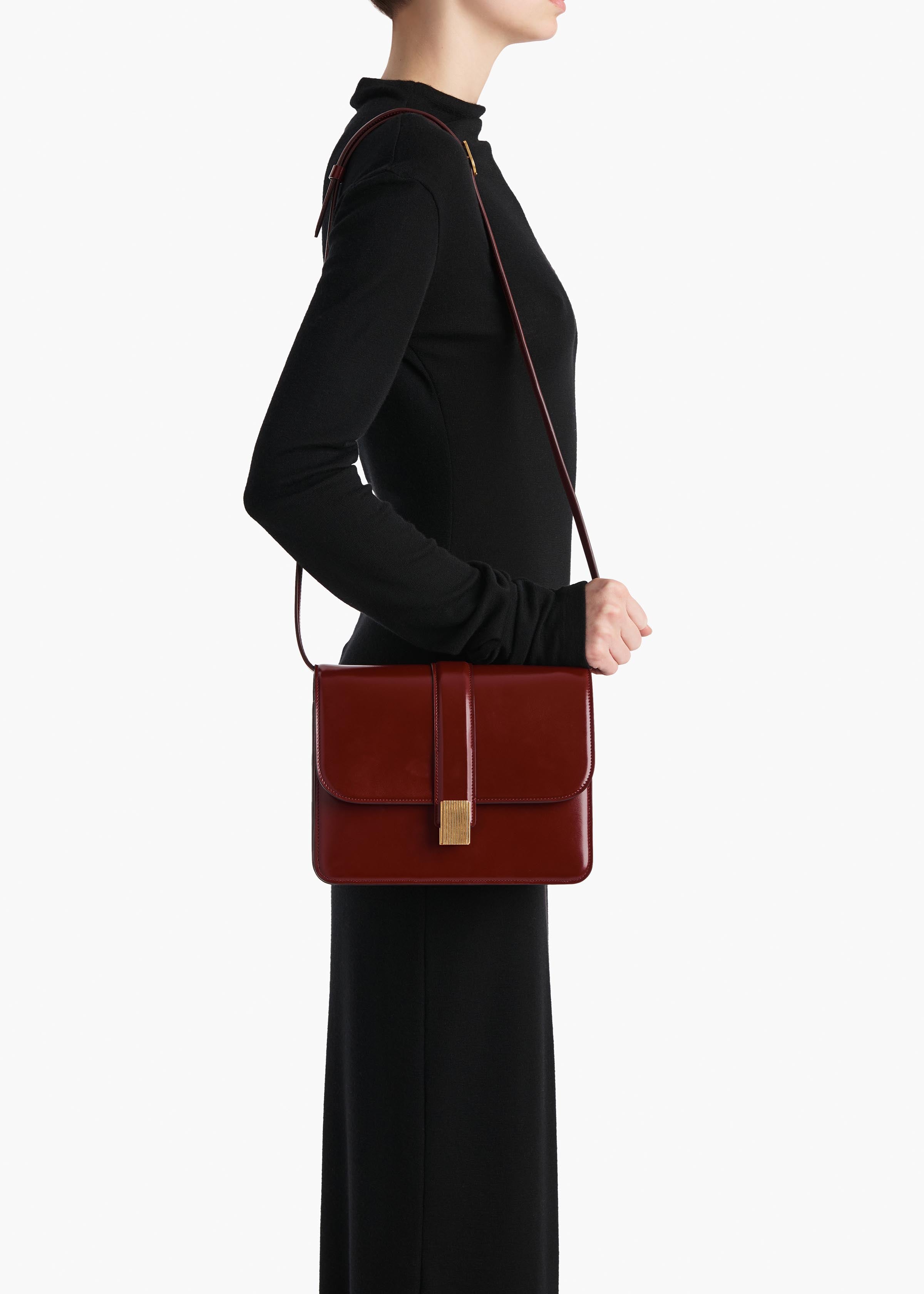 Blake Crossbody Bag in Oxblood