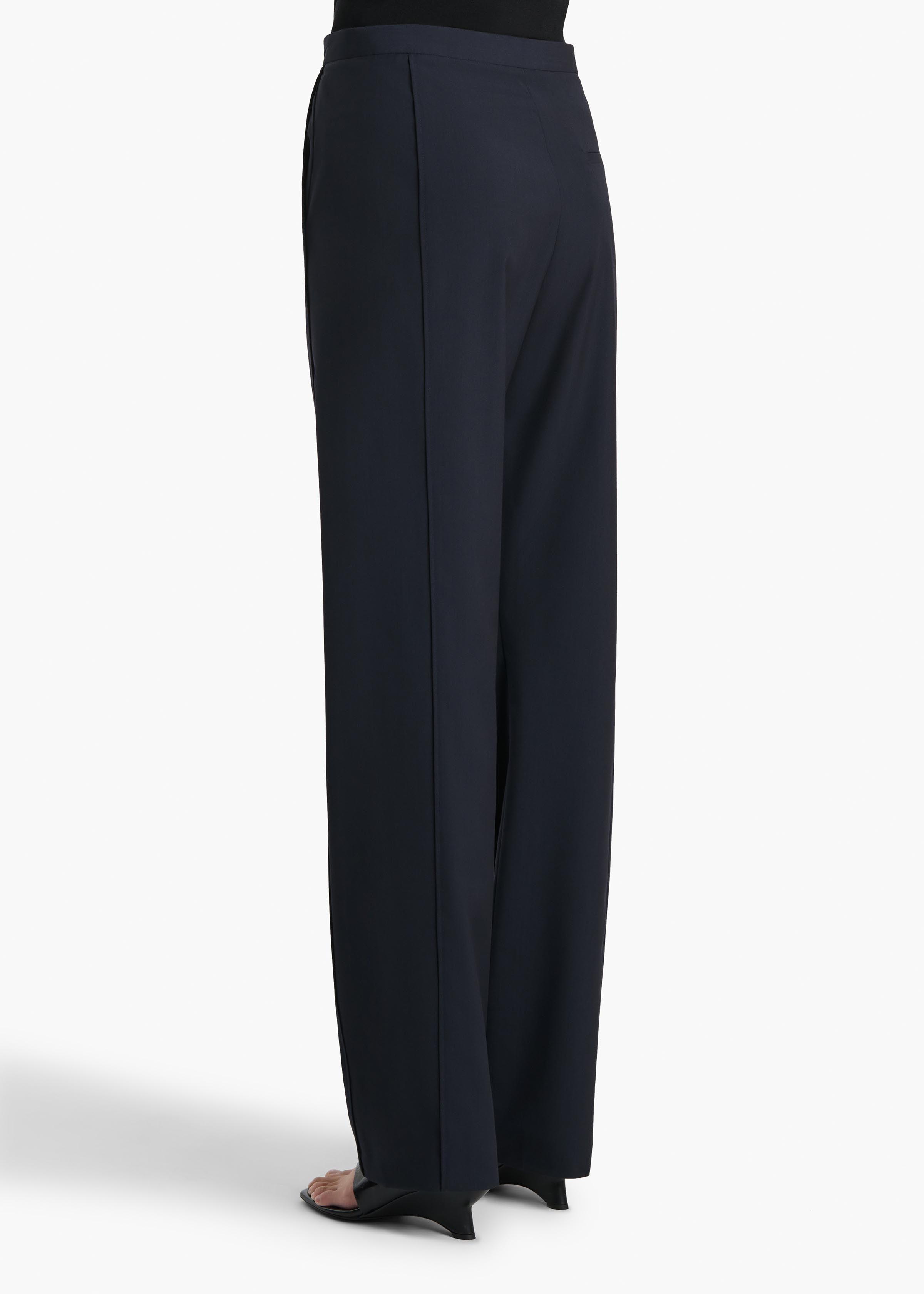 Borden Pant in Dark Navy