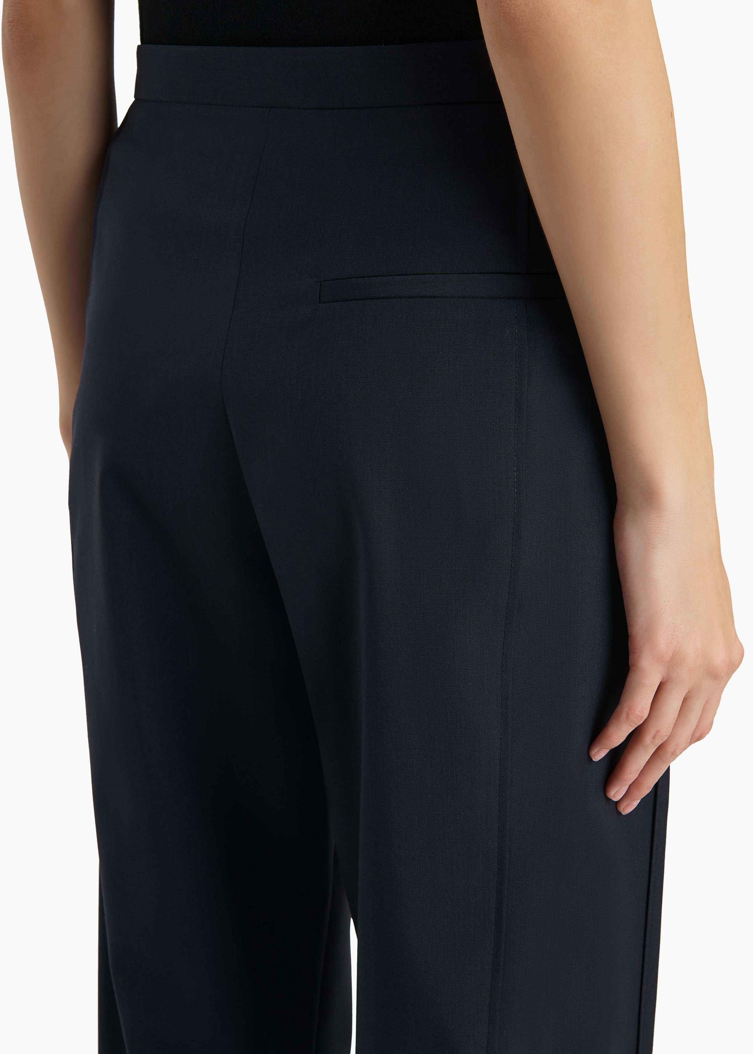 Borden Pant in Dark Navy