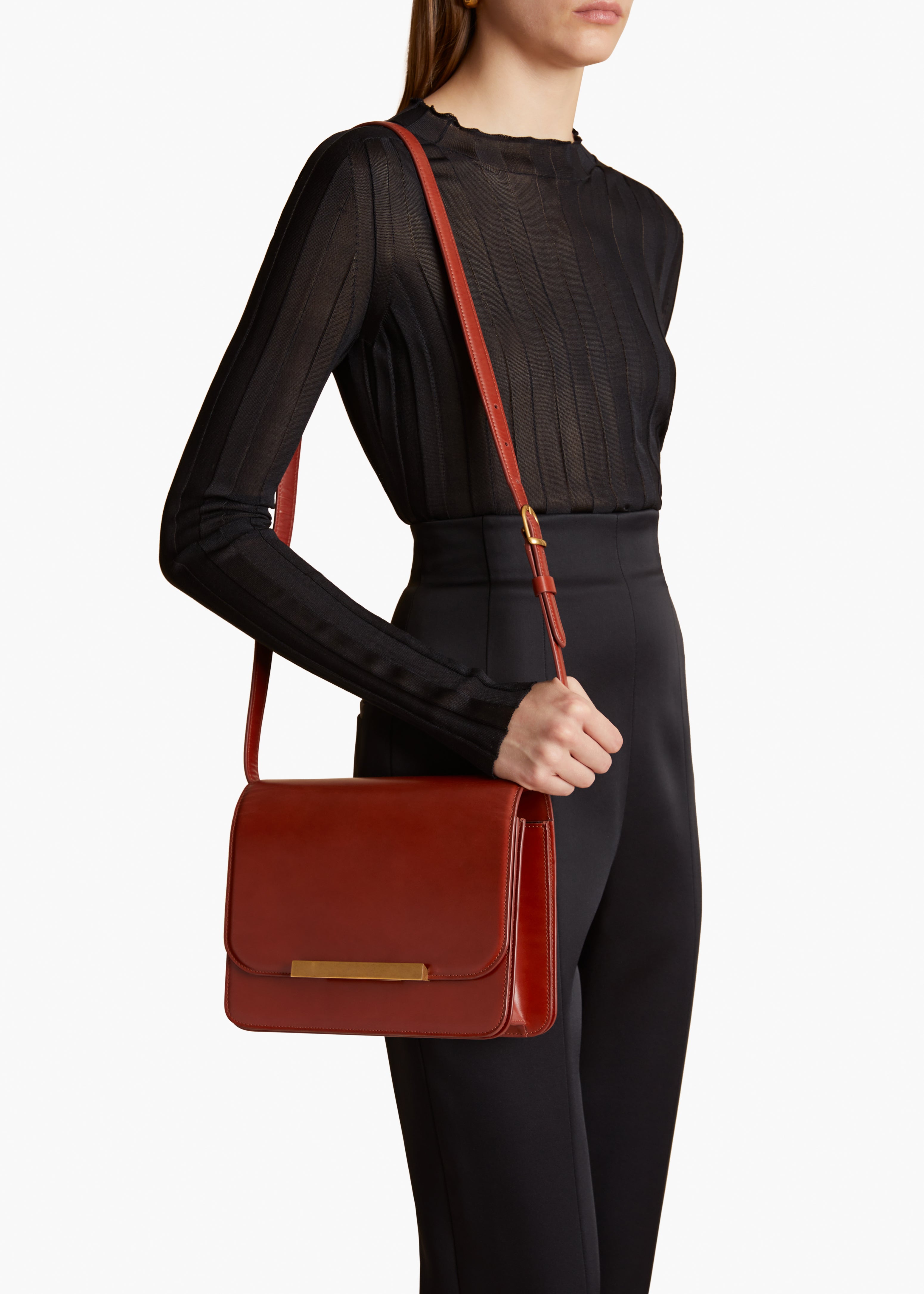 BRIDGET HANDBAG IN COGNAC CALF LEATHER STYLED VIEW