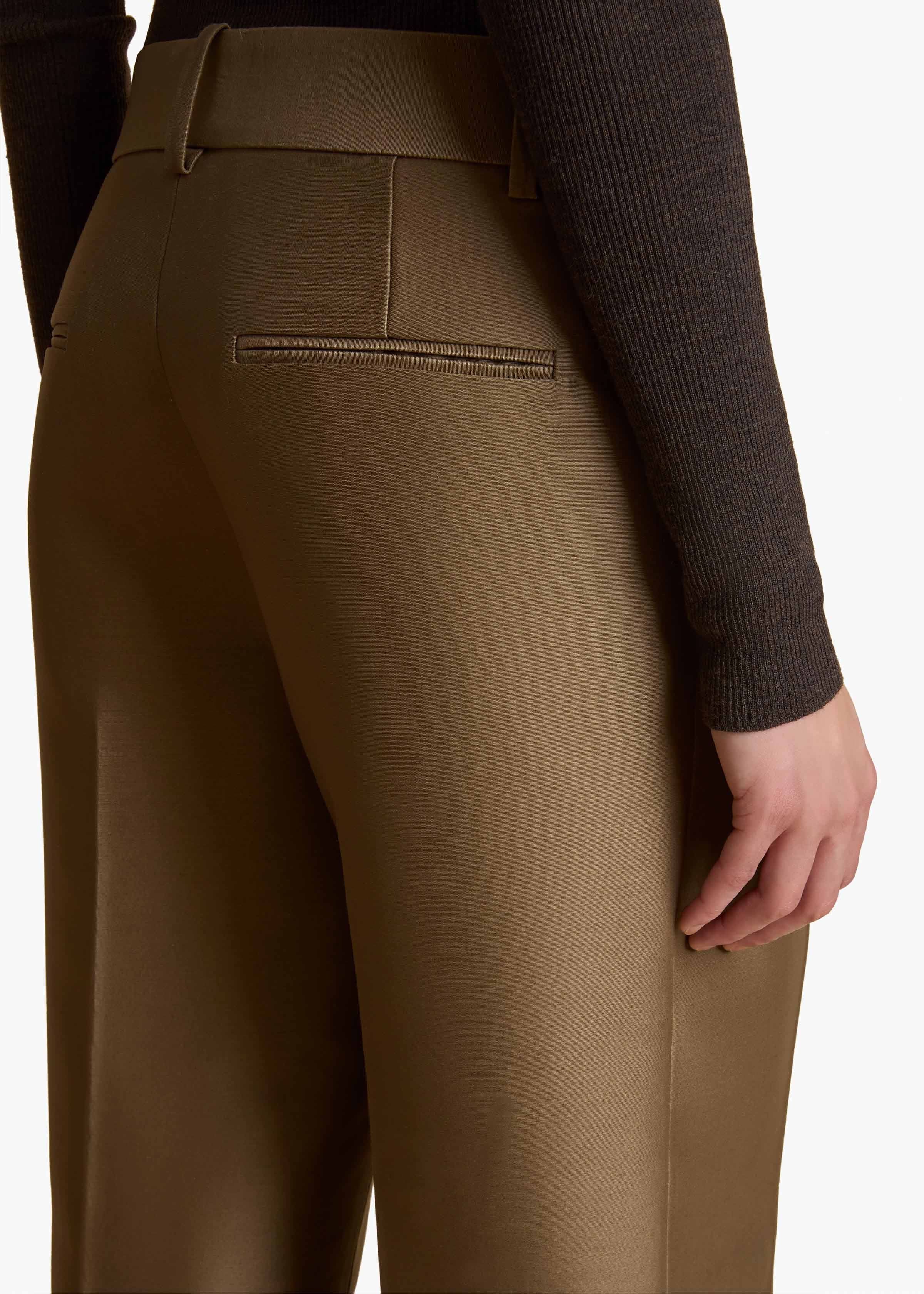 Cam Pant in Toffee DETAILED VIEW 1