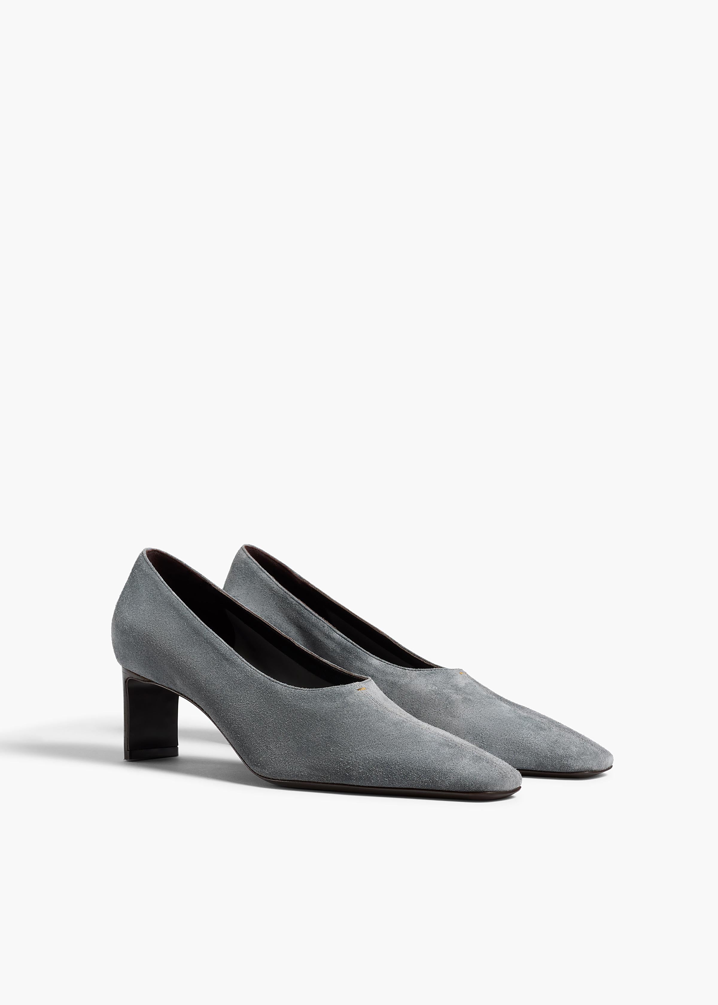 Cecilia Pump in Grey Suede