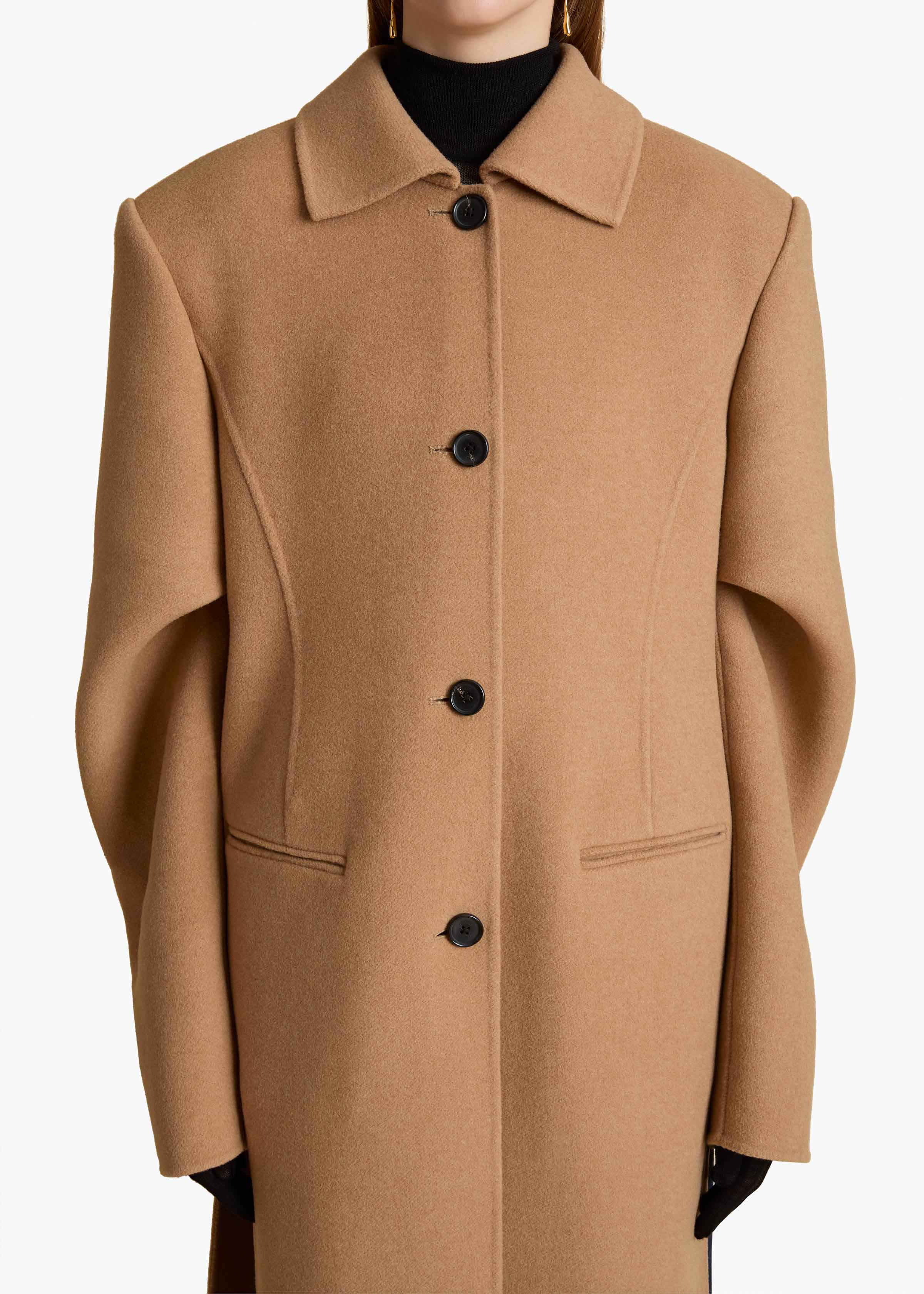 Darton Coat in Camel DETAILED VIEW 2