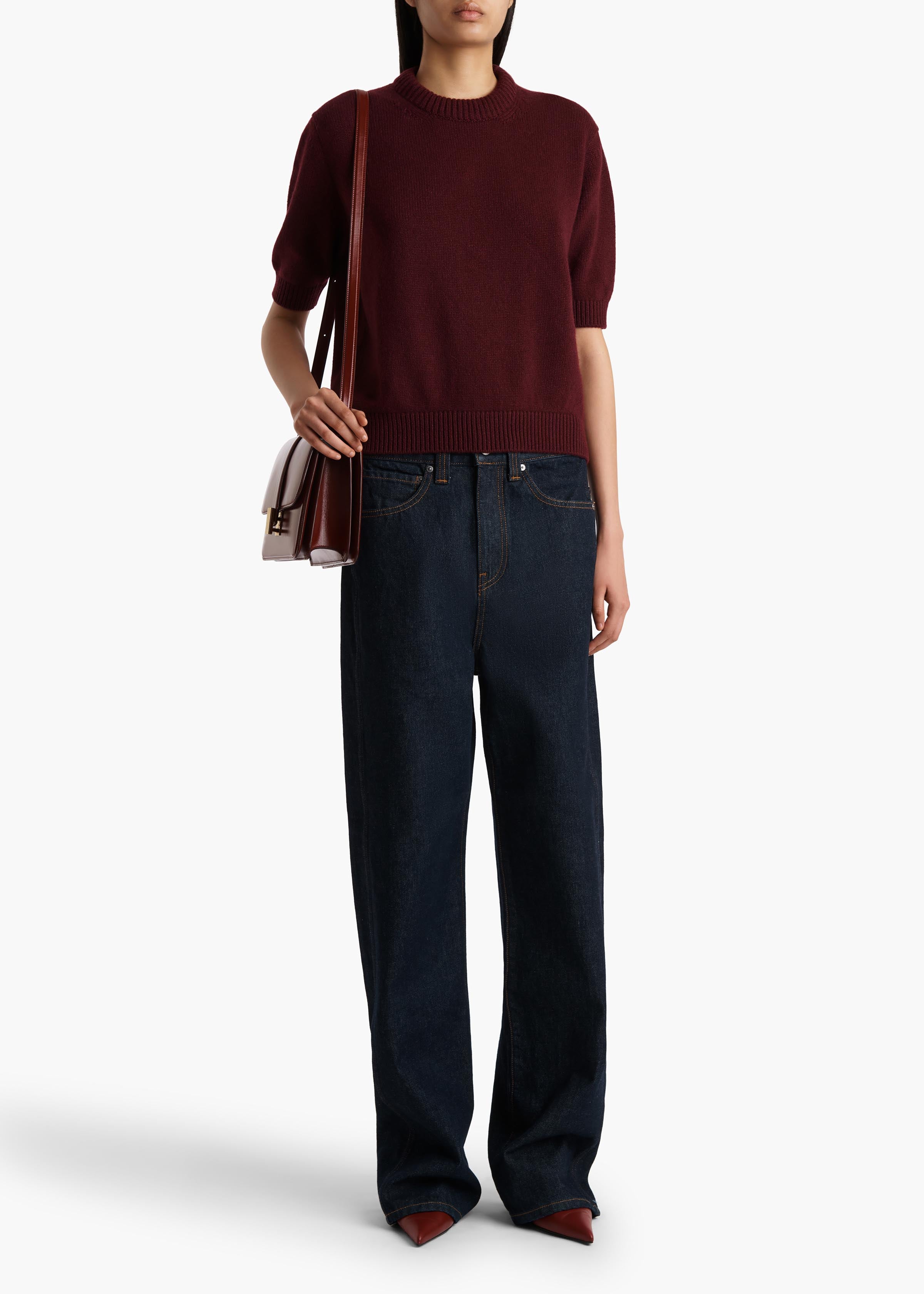 DAVIN-SWEATER_EGGPLANT_9820650-518_STYLED