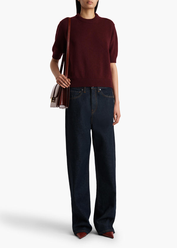 DAVIN-SWEATER_EGGPLANT_9820650-518_STYLED