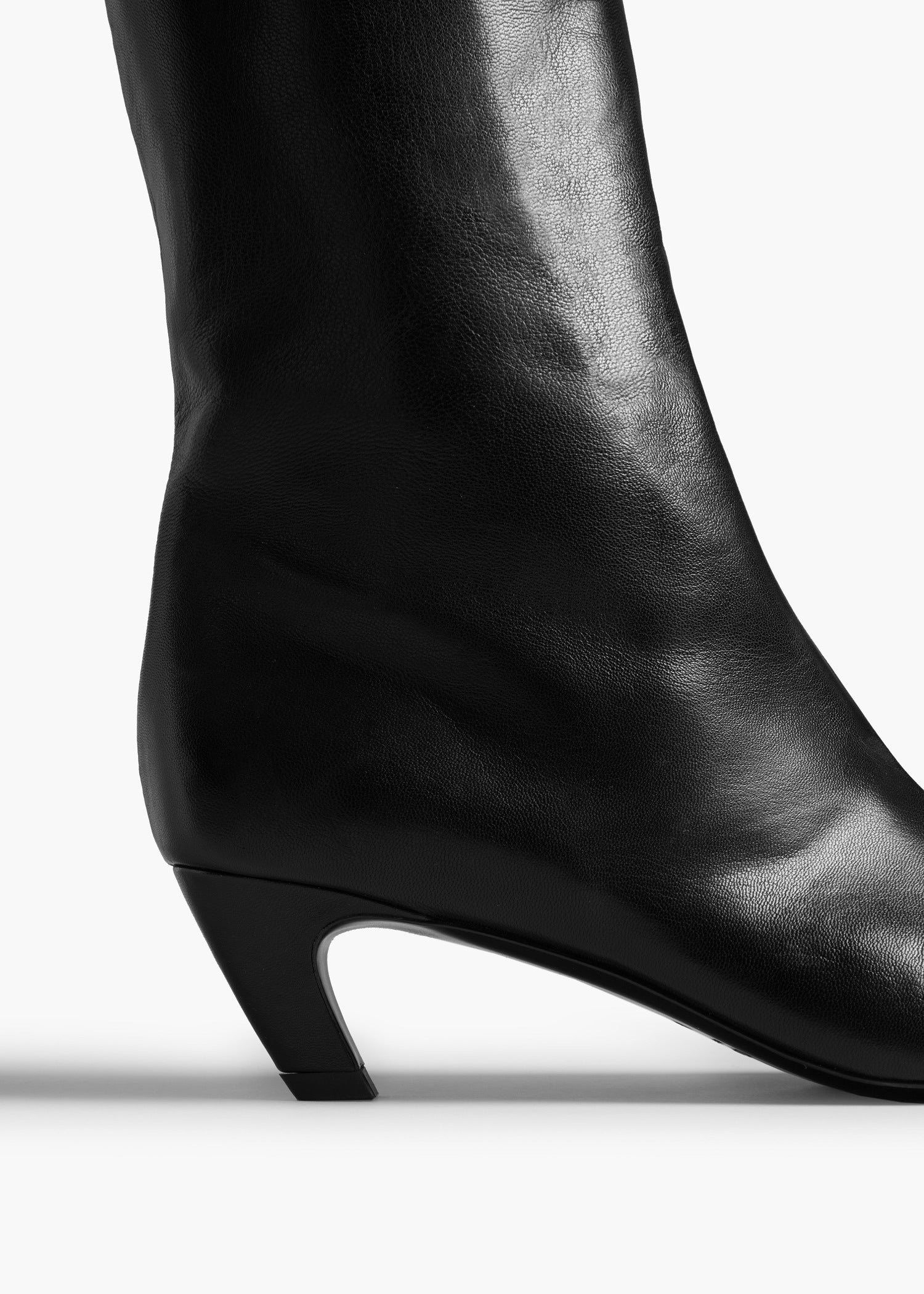 Davis Boot in Black Leather