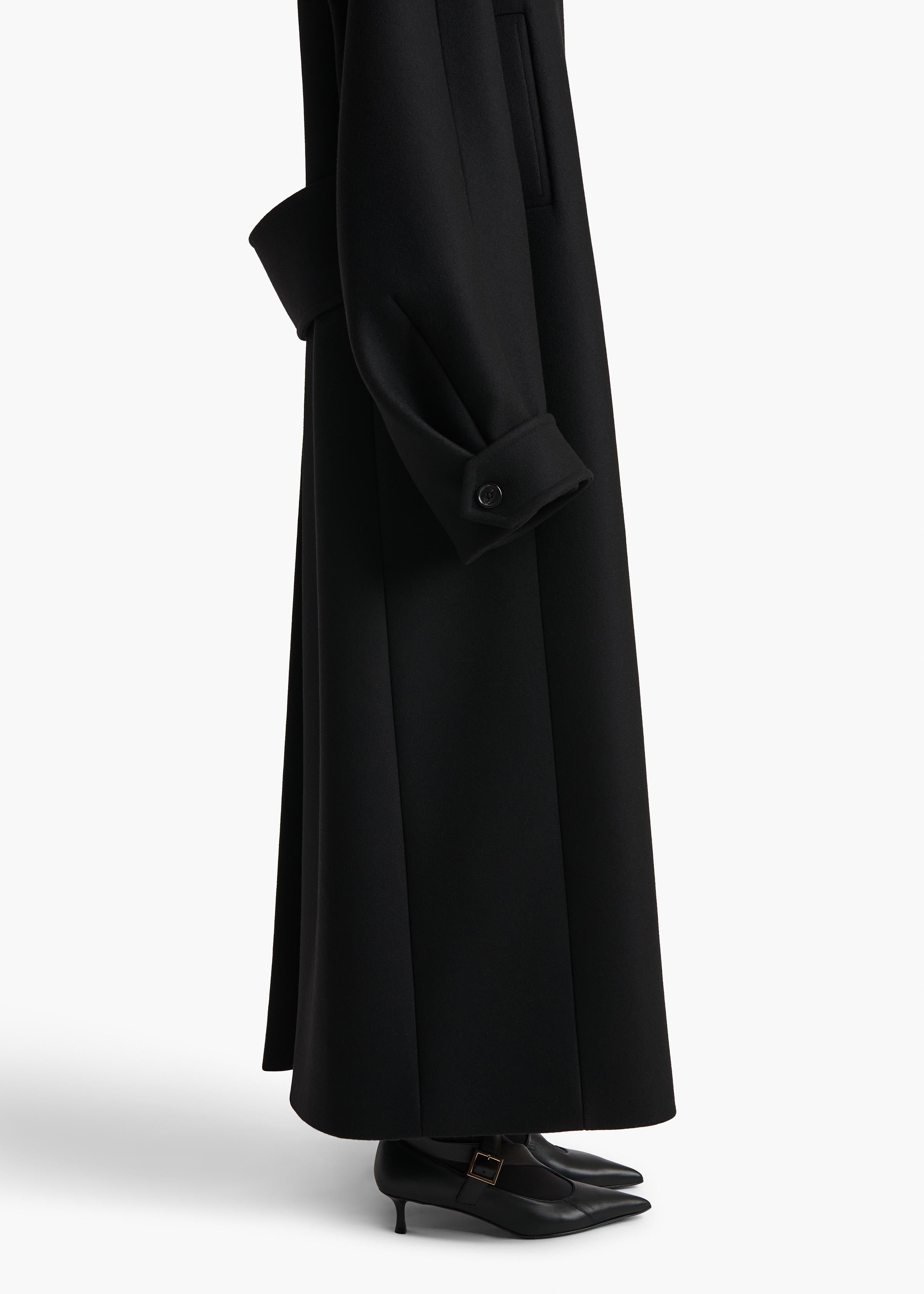 DONNA-COAT_BLACK_7141545-200_D.jpg