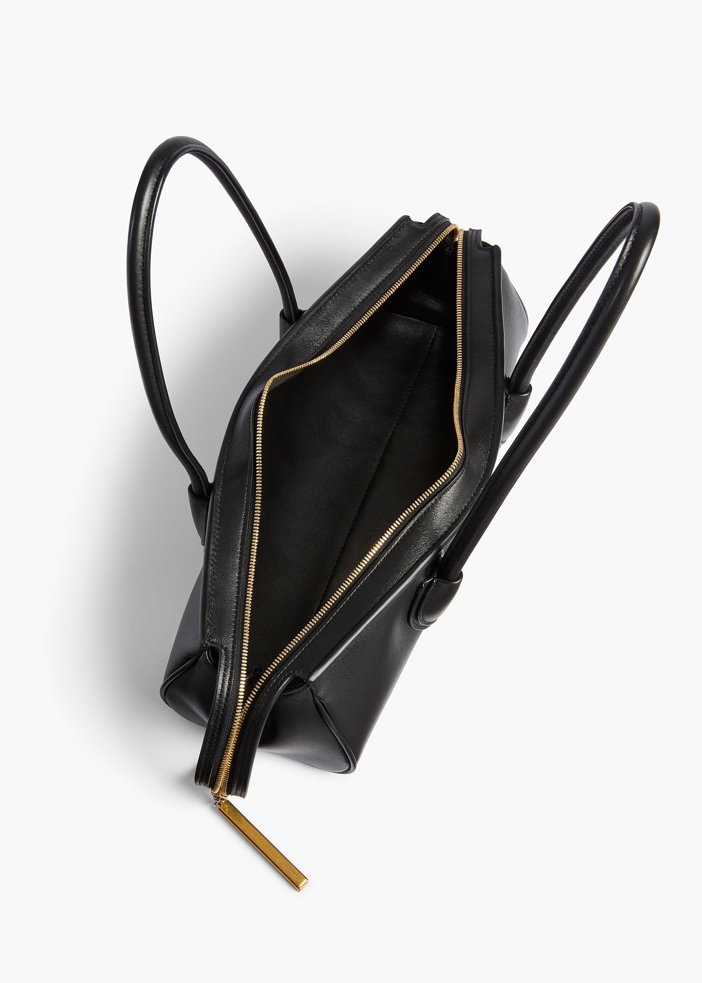 Donna Shoulder Bag in Black Leather
