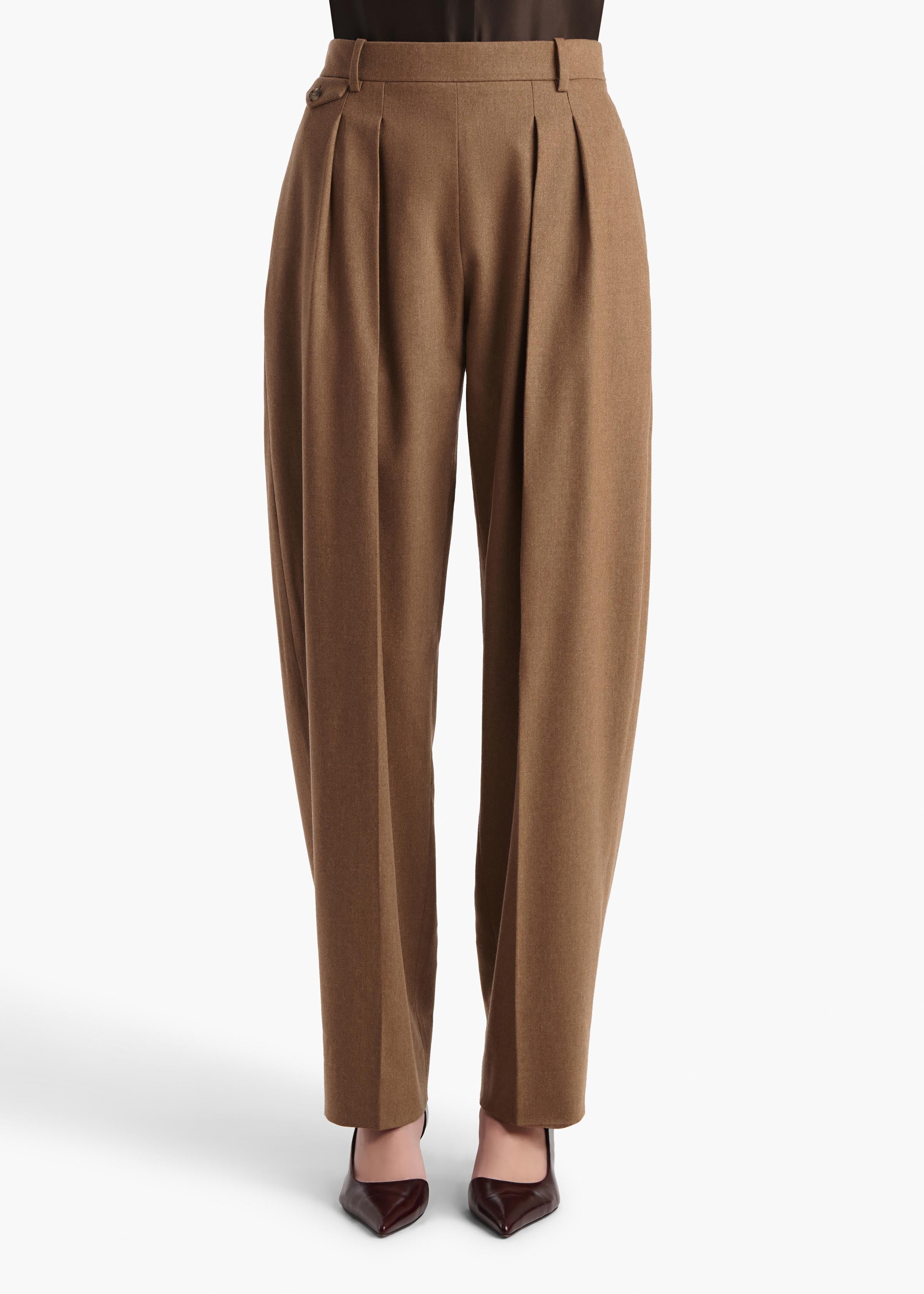 DUGAN-PANT_TOFFEE_3179604-907_B.jpg