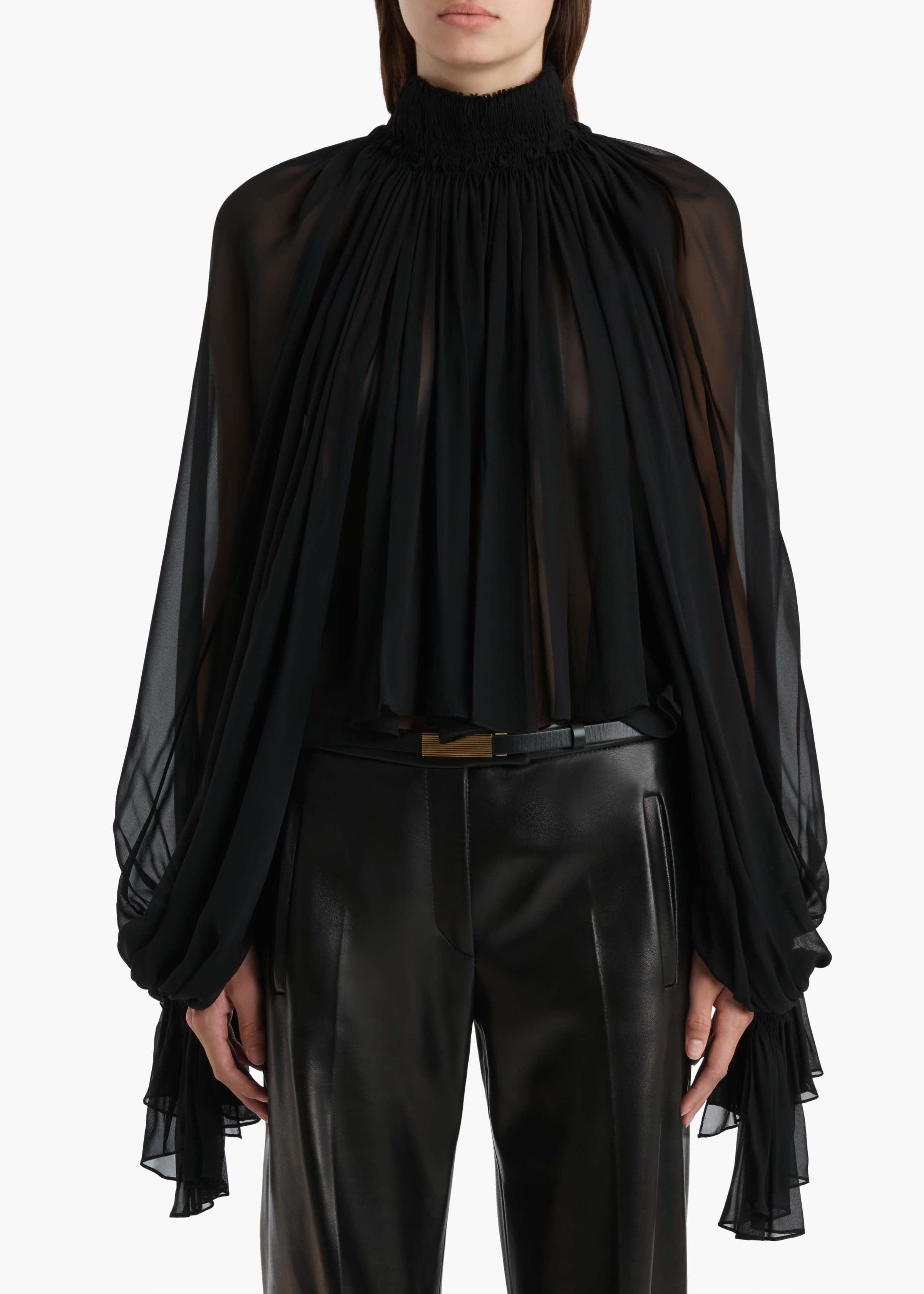 khaiteカイトブラウス Durer Top in Black – KHAITE