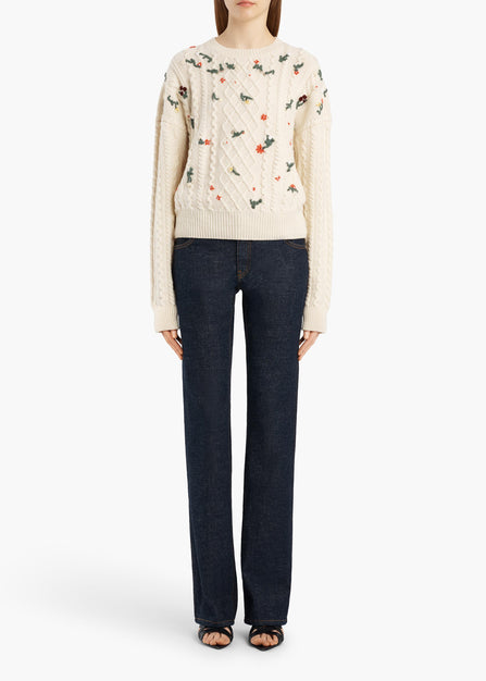ELIAS EMBROIDERY SWEATER IVORY 18379634 101 A STYLED