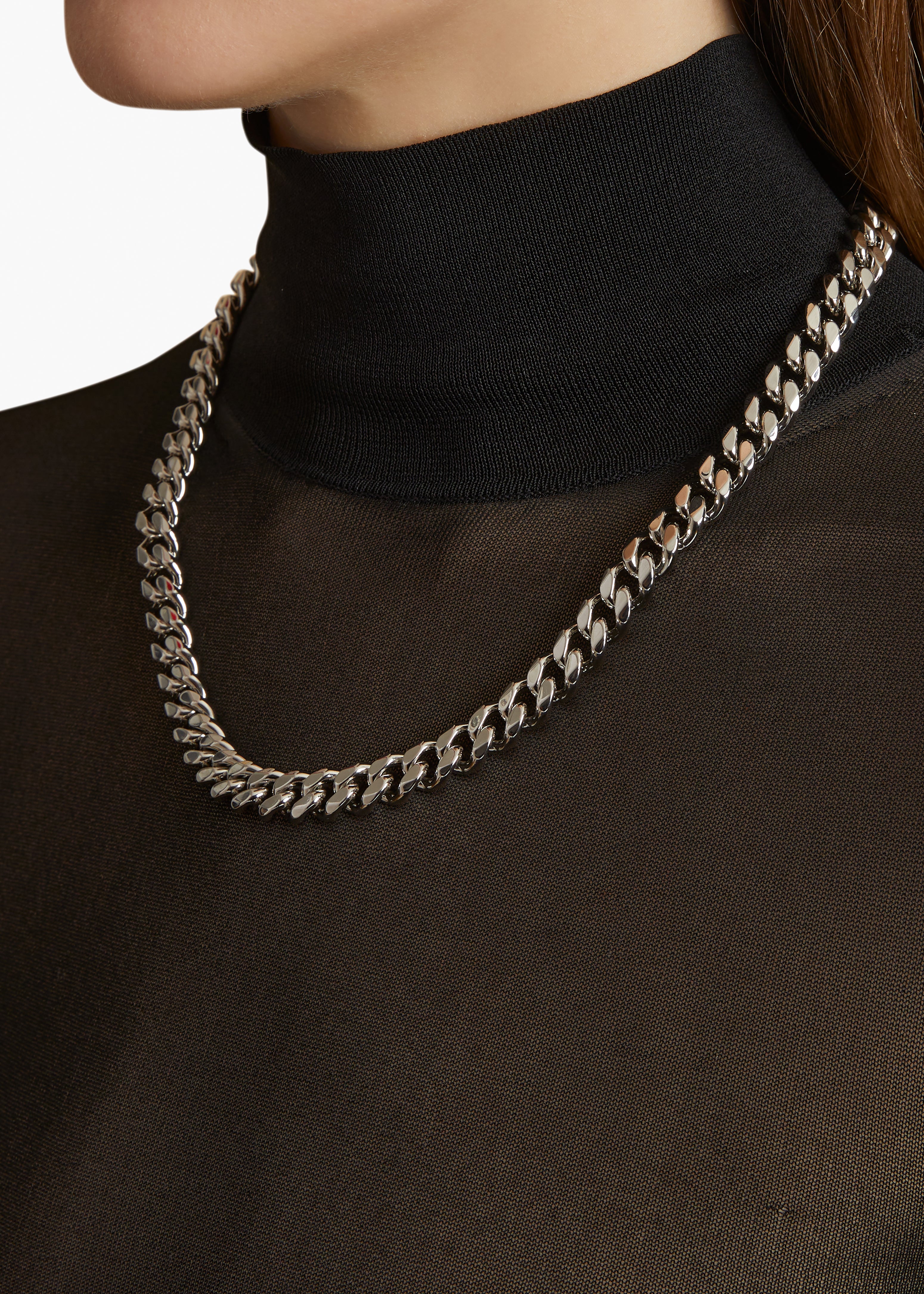 ELIO CHAIN NECKLACE IN SILVER FRONT VIEW STYLED