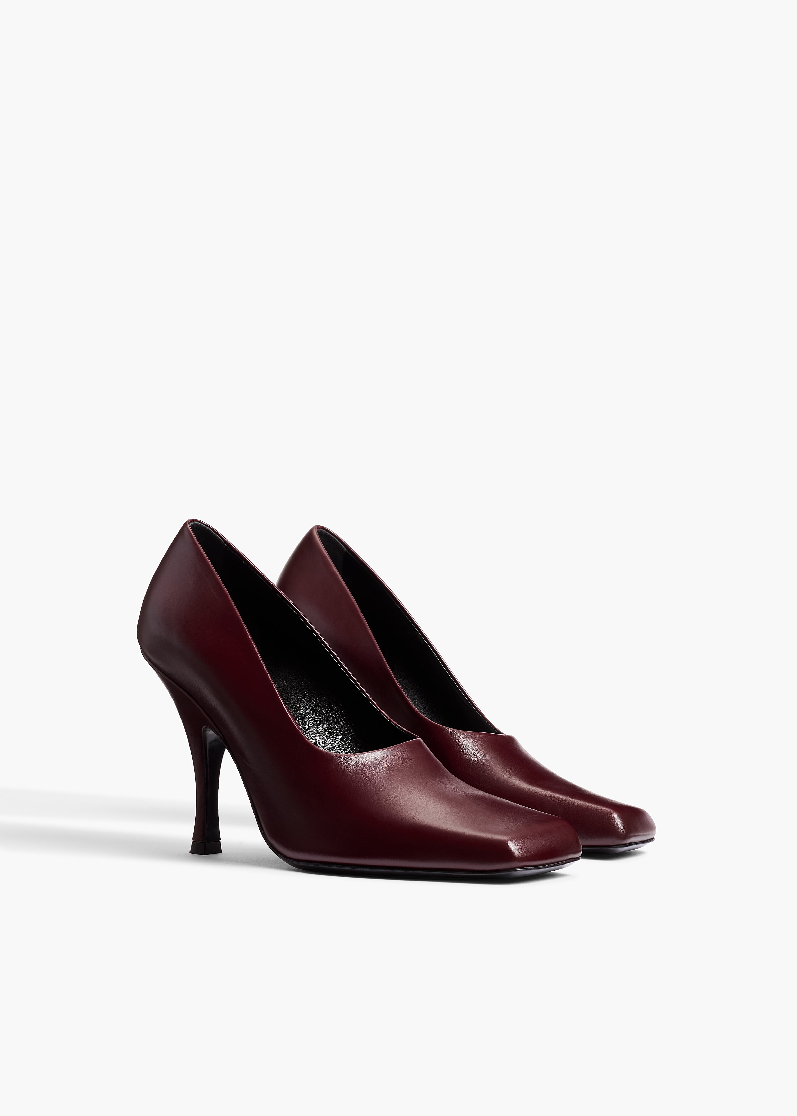 Eva Pump in Red Wine Leather ANGLED VIEW