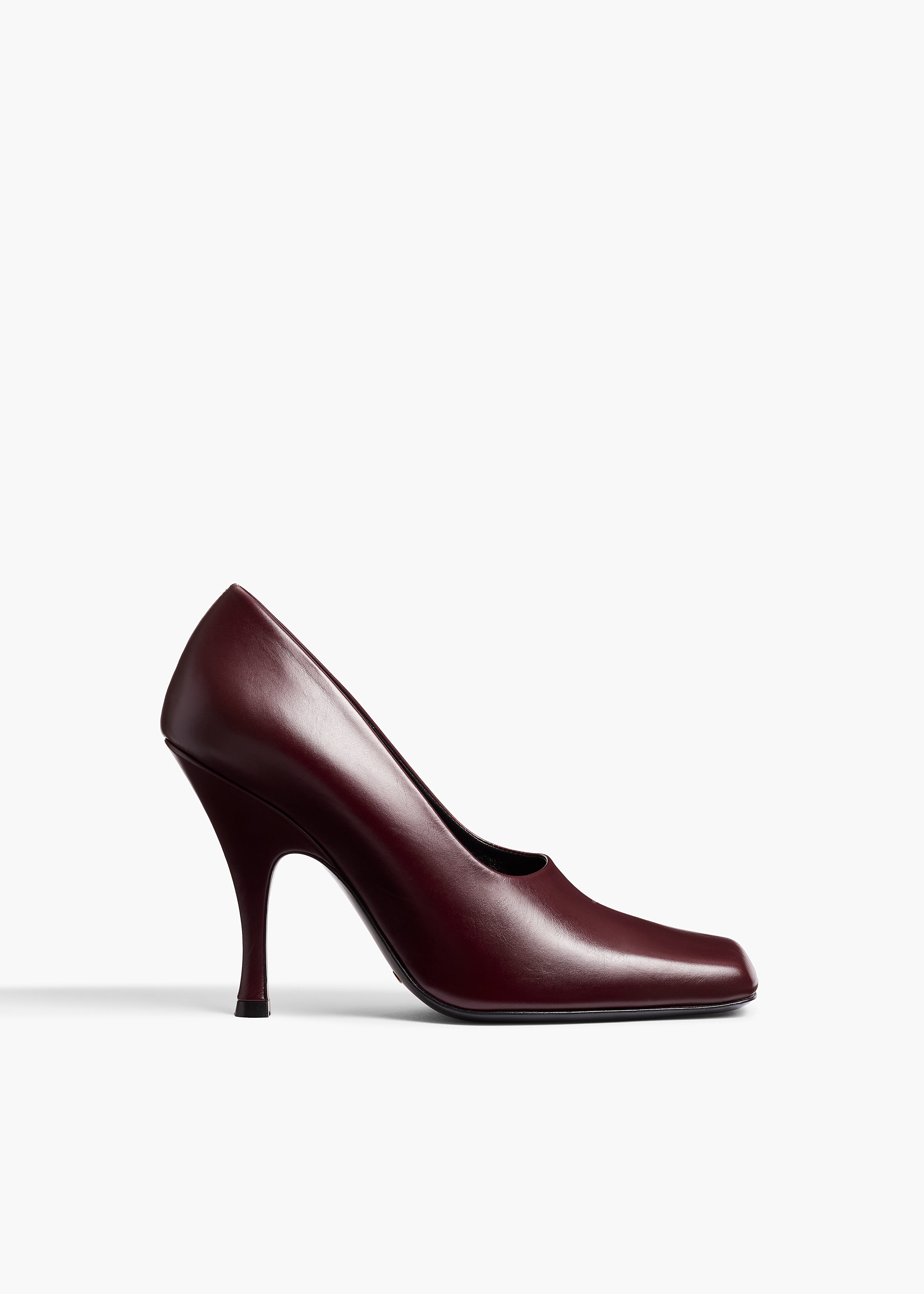 Eva Pump in Red Wine Leather FRONT VIEW