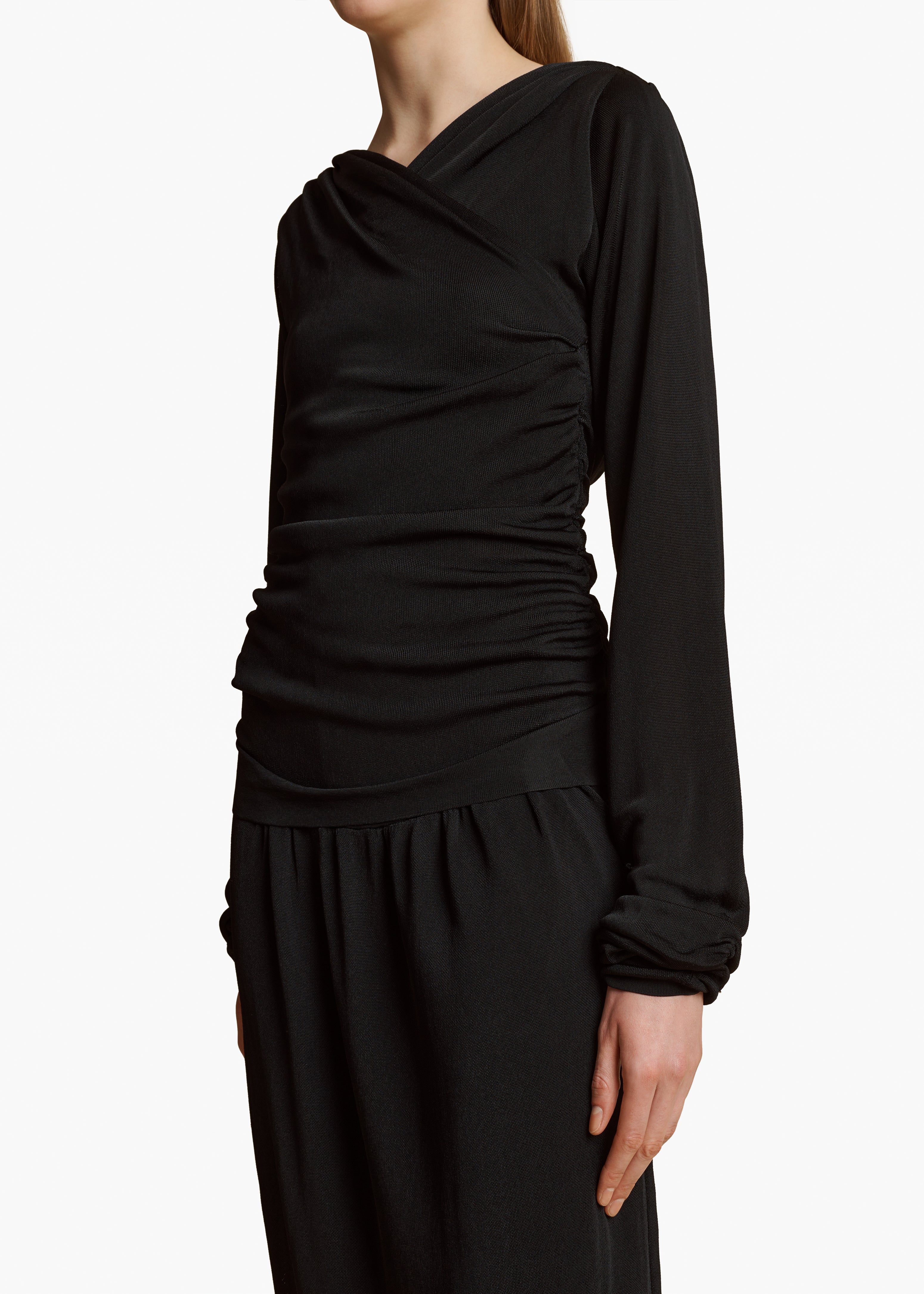 FABLE DRESS IN BLACK DETAIL 1